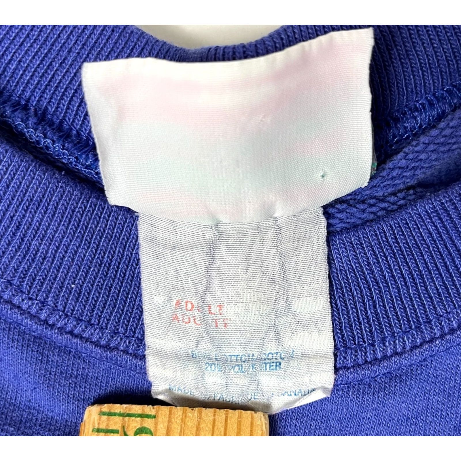Vintage Vintage Victoria, B.C. Sweatshirt Embroidered Made in Canada XL Men’s Pullover Blue 90s Size US XL / EU 56 / 4 - 7 Thumbnail