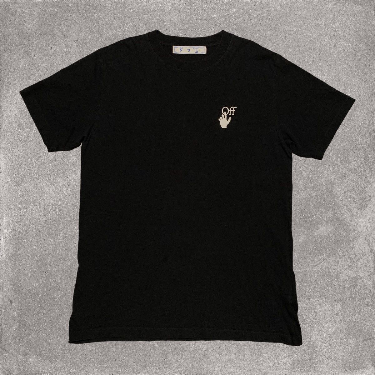 Off-White Off White Large Caravaggio Lute Black Tee Virgil Abloh Size US L / EU 52-54 / 3 - 2 Thumbnail