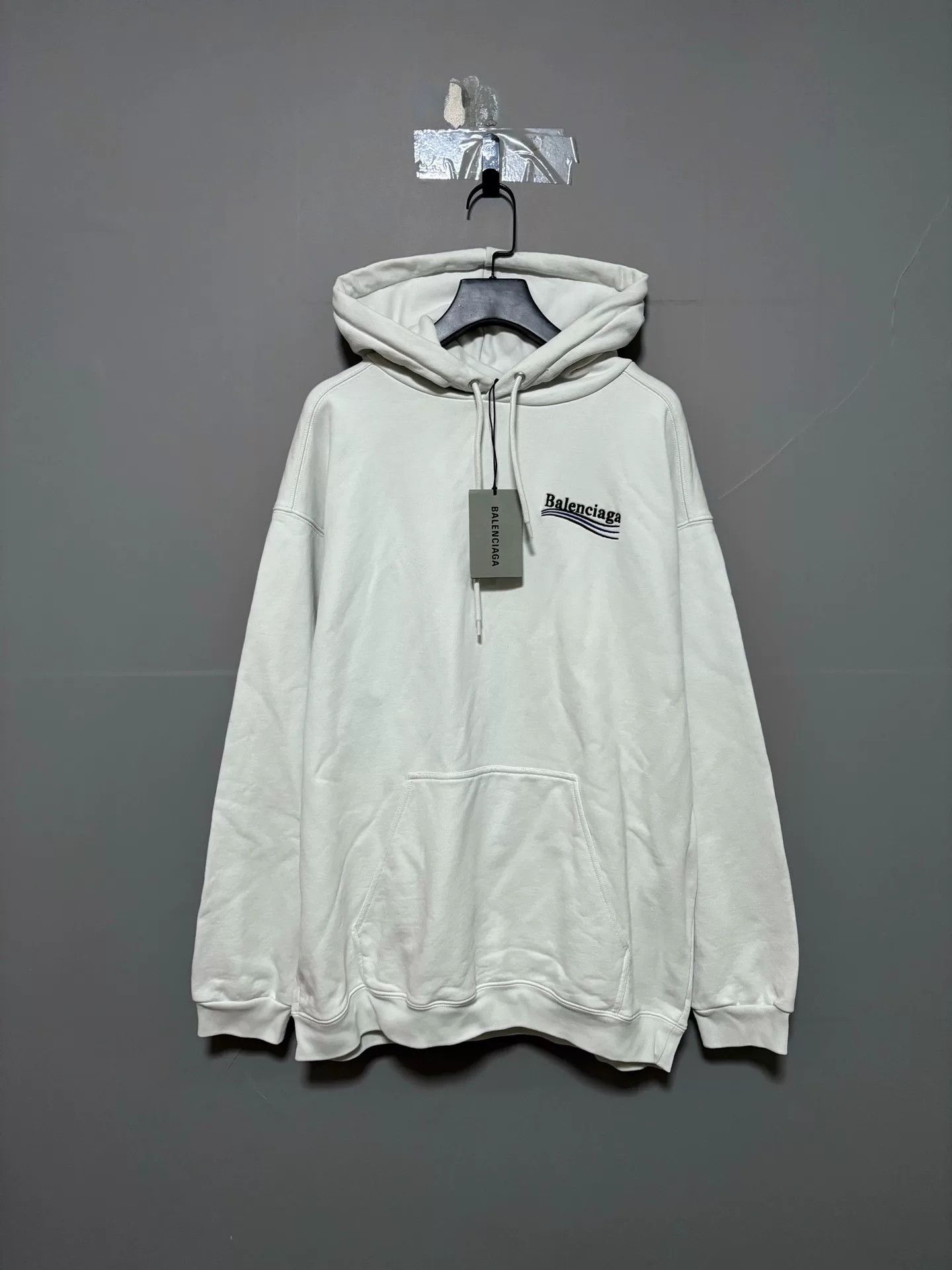 Balenciaga Balenciaga Embroidered Coke Hoodie S Size US S / EU 44-46 / 1 - 1 Thumbnail