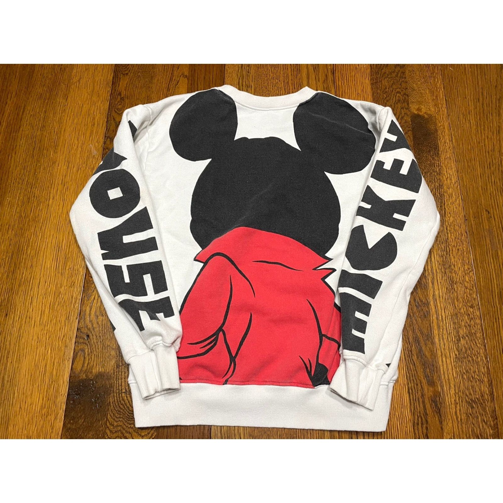 Vintage VINTAGE Mickey Mouse Sweatshirt M White Front Back Big-Print Big-Face Crew Neck Pullover Unisex Adults Size M Graphic Print Size US M / EU 48-50 / 2 - 2 Thumbnail