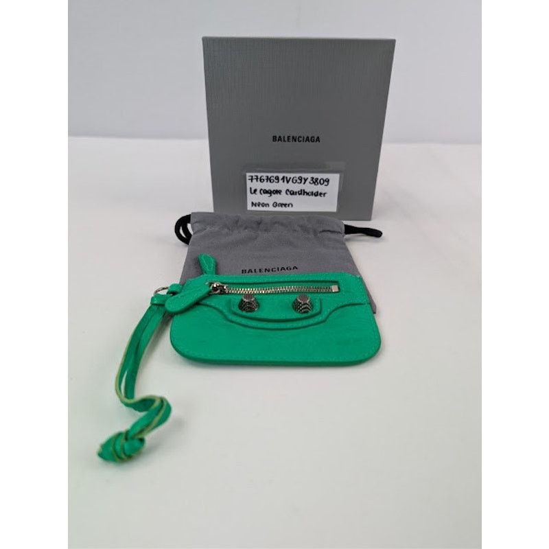 Balenciaga o1rshd1 Size: OS / Le Cagole Card Holder in Neon Green Size ONE SIZE - 11 Thumbnail