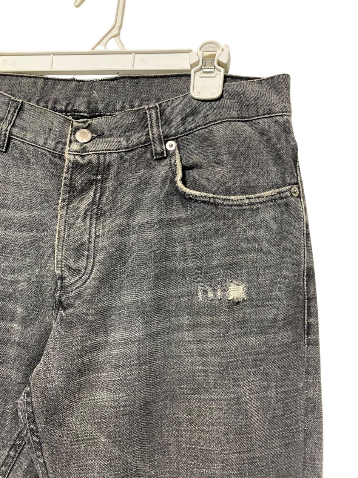 Prada Vtg Prada classic fit distressed jeans washed grey (Re-size) Size US 32 / EU 48 - 2 Thumbnail