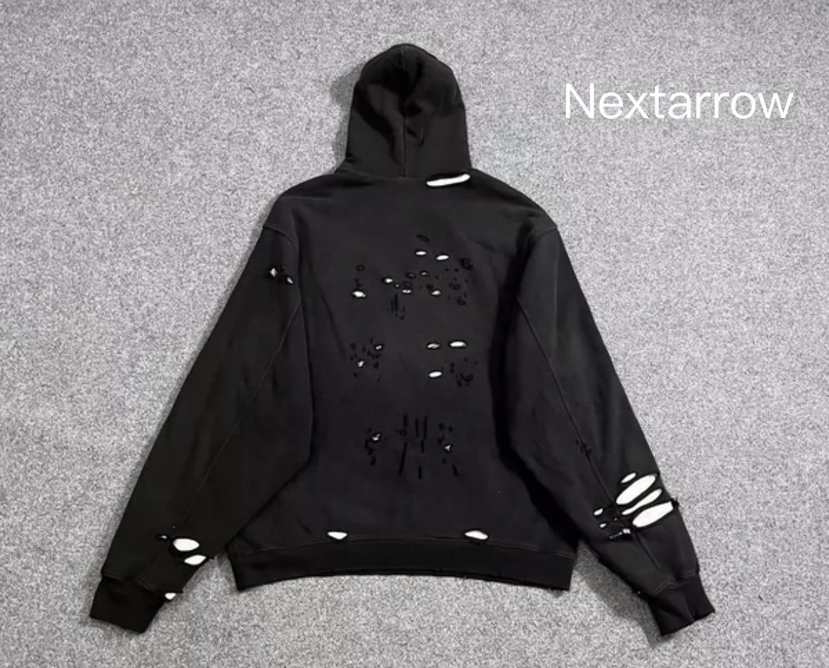 Balenciaga Balenciaga wreaks havoc on hoodies Size US XS / EU 42 / 0 - 2 Thumbnail