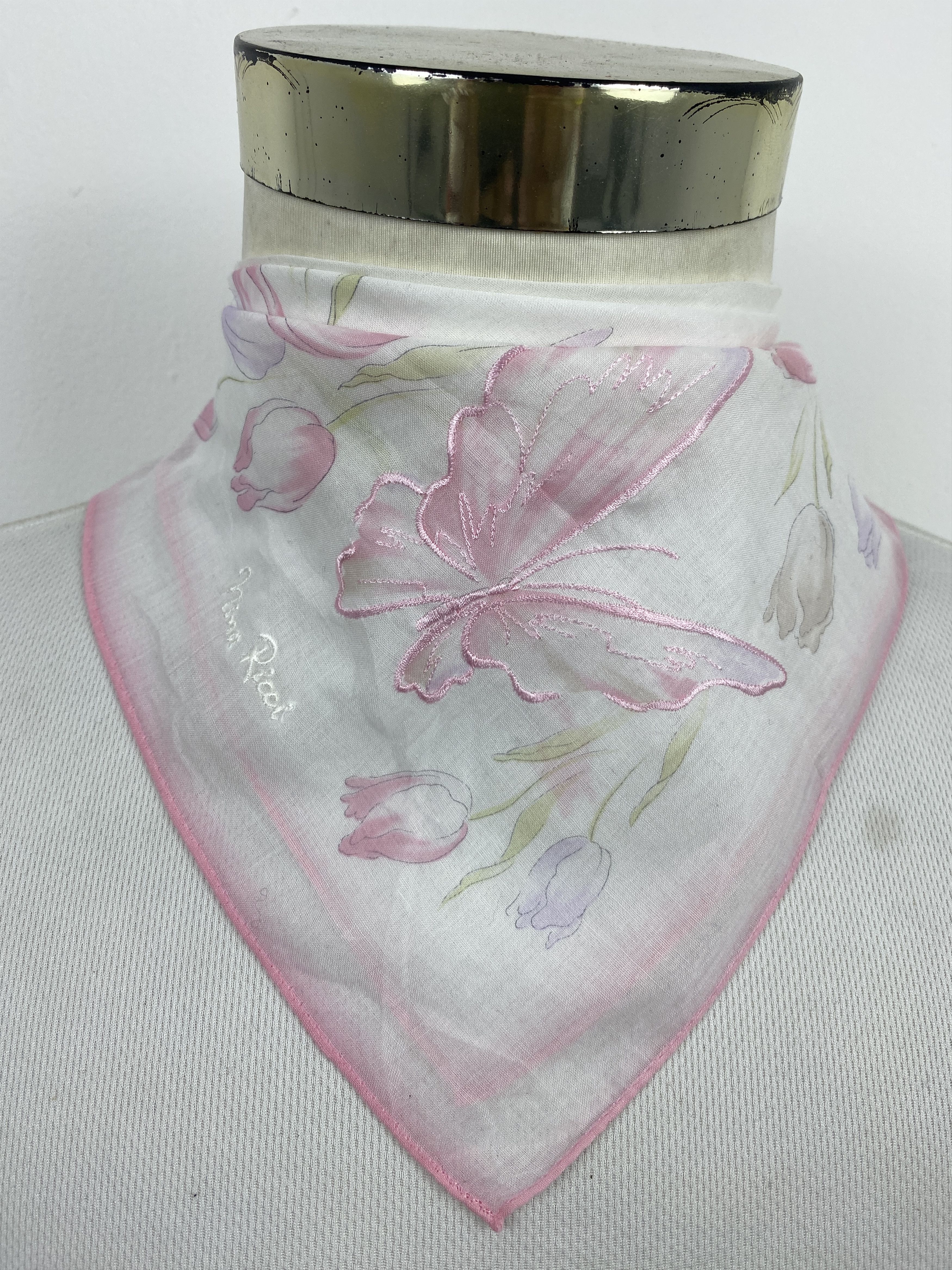 Other Vintage Nina Ricci Handkerchief Neckerchief KT0290 Size ONE SIZE - 1 Thumbnail