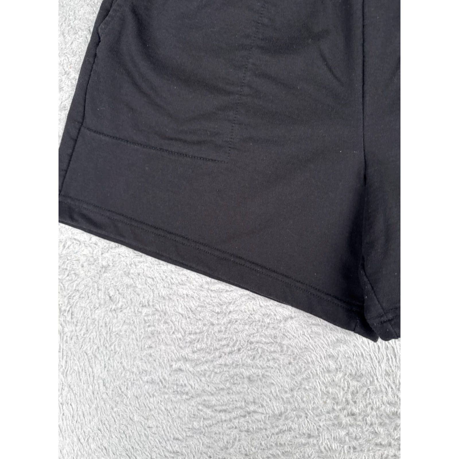 The North Face The North Face Shorts Women S Black Cotton French Terry Elastic Waist Pockets Mid Rise 5in Womens Size 28" / US 6 / IT 42 - 3 Thumbnail