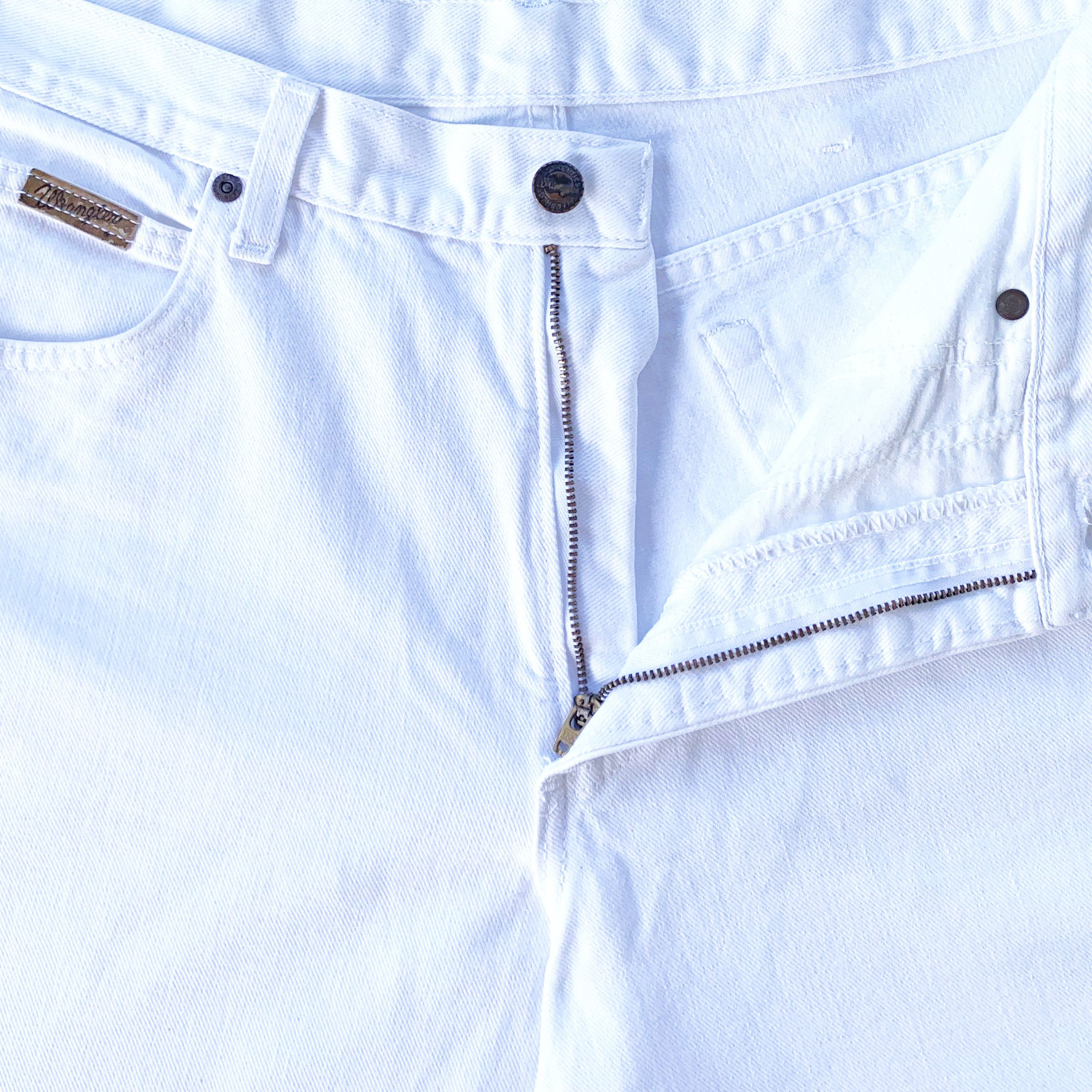 Vintage Vintage 90s WRANGLER shorts Denim Jeans Pants White Y2K / 33 Size US 33 - 8 Thumbnail