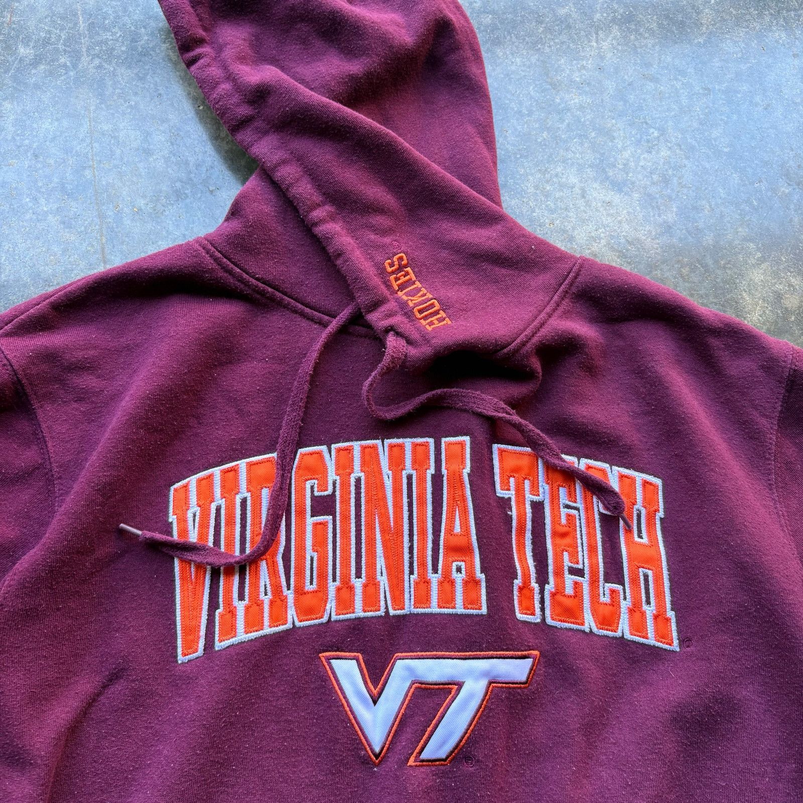 NCAA Vintage Y2K Virginia Tech Hokies NCAA Sweatshirt Size US M / EU 48-50 / 2 - 3 Thumbnail