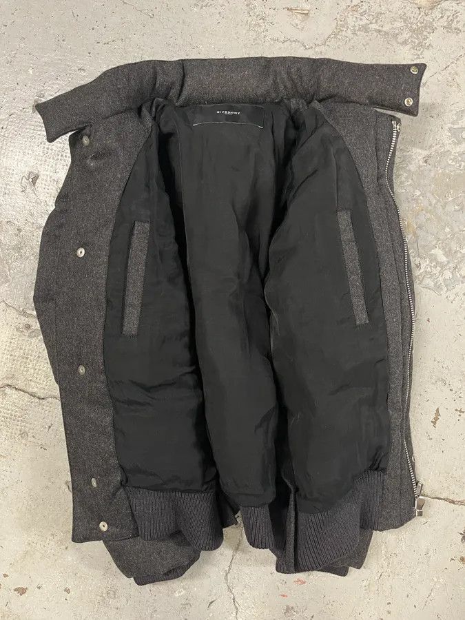 Givenchy AW2013 Givenchy Grey Puffer Jacket by Riccardo Tisci Size US M / EU 48-50 / 2 - 7 Thumbnail