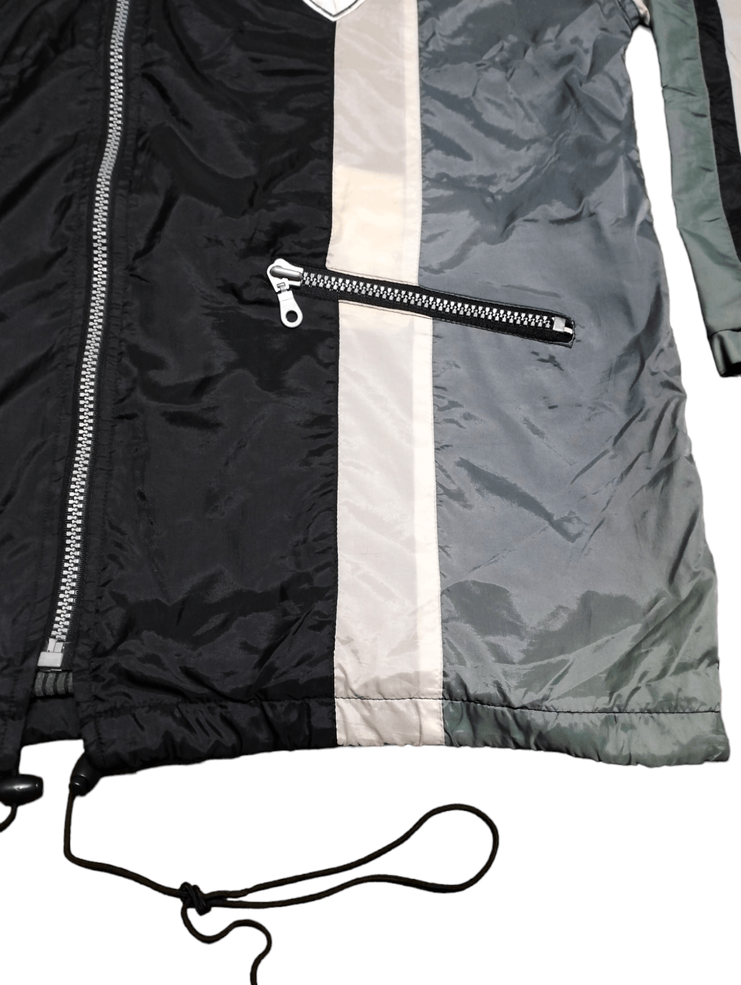 Alien Workshop × Vintage Vintage Alien Nation Skateboard Zipper Jacket Nylon Faded Size US L / EU 52-54 / 3 - 8 Thumbnail