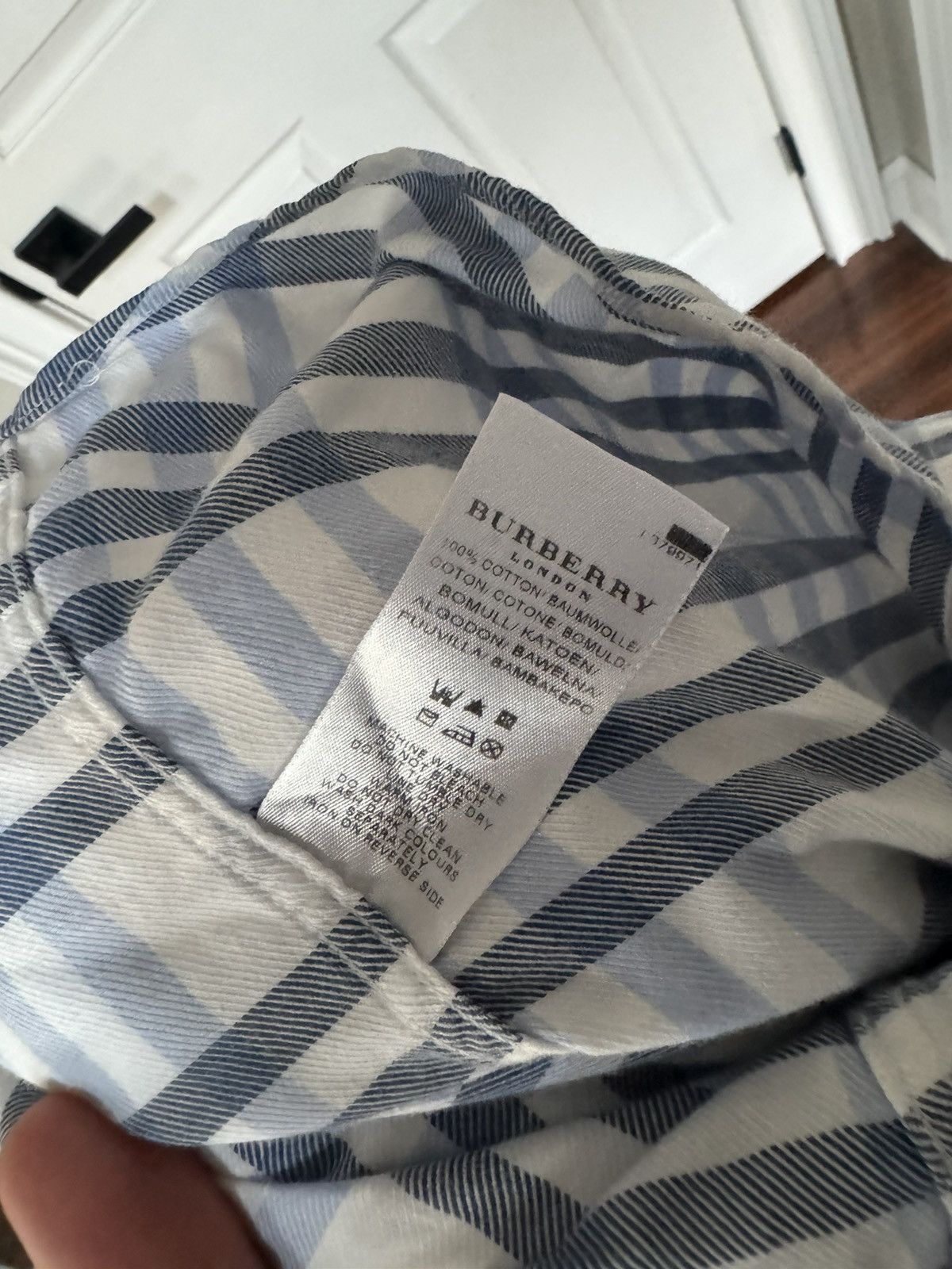 Burberry Burberry Blue Button Up Shirt Size US S / EU 44-46 / 1 - 3 Thumbnail
