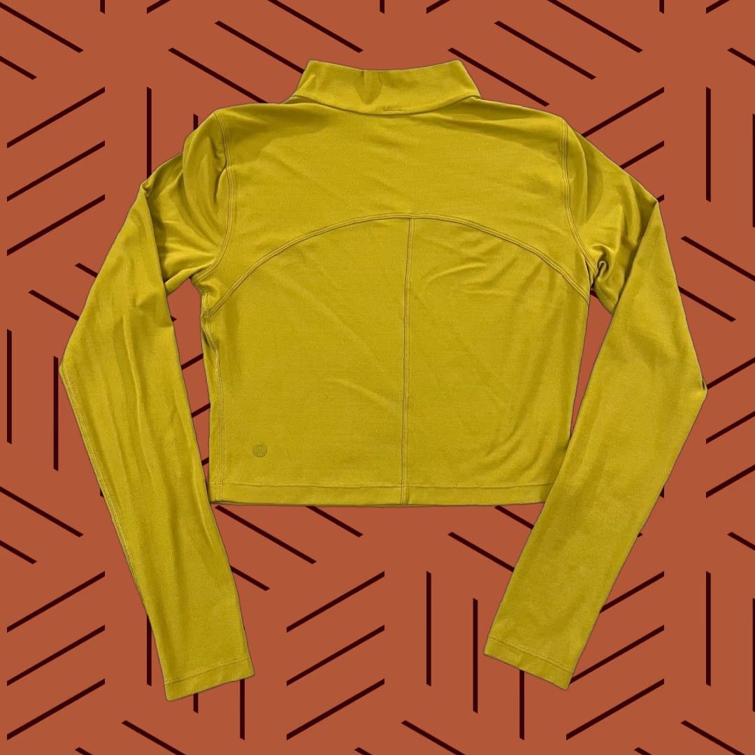 Lululemon LULULEMON Shirt Womens All Aligned Yellow Mock Neck L/S Size 4/6 Regular Size S / US 4 / IT 40 - 1 Thumbnail