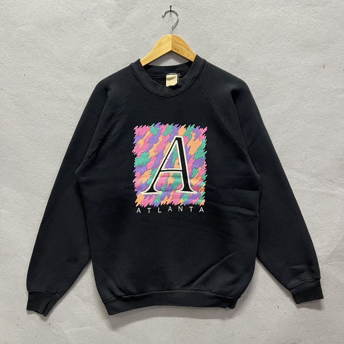 Vintage Atlanta Graphic Sweatshirt (1990s)