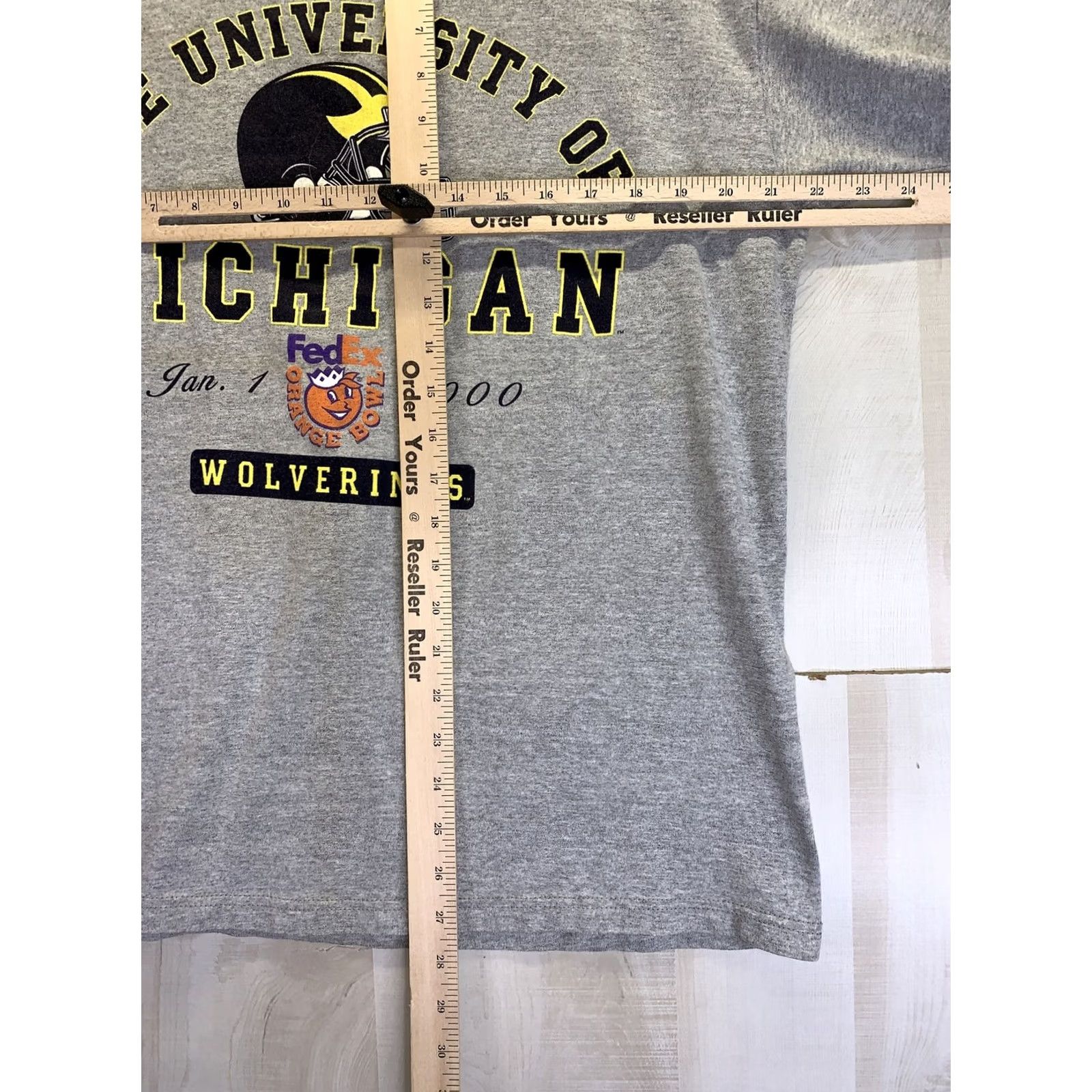 Vintage VINTAGE The Cotton Exchange University Sports 90s T-Shirt Mens L Gray Cotton Logo Graphic Michigan Orange Bowl 2000 Size US L / EU 52-54 / 3 - 3 Thumbnail