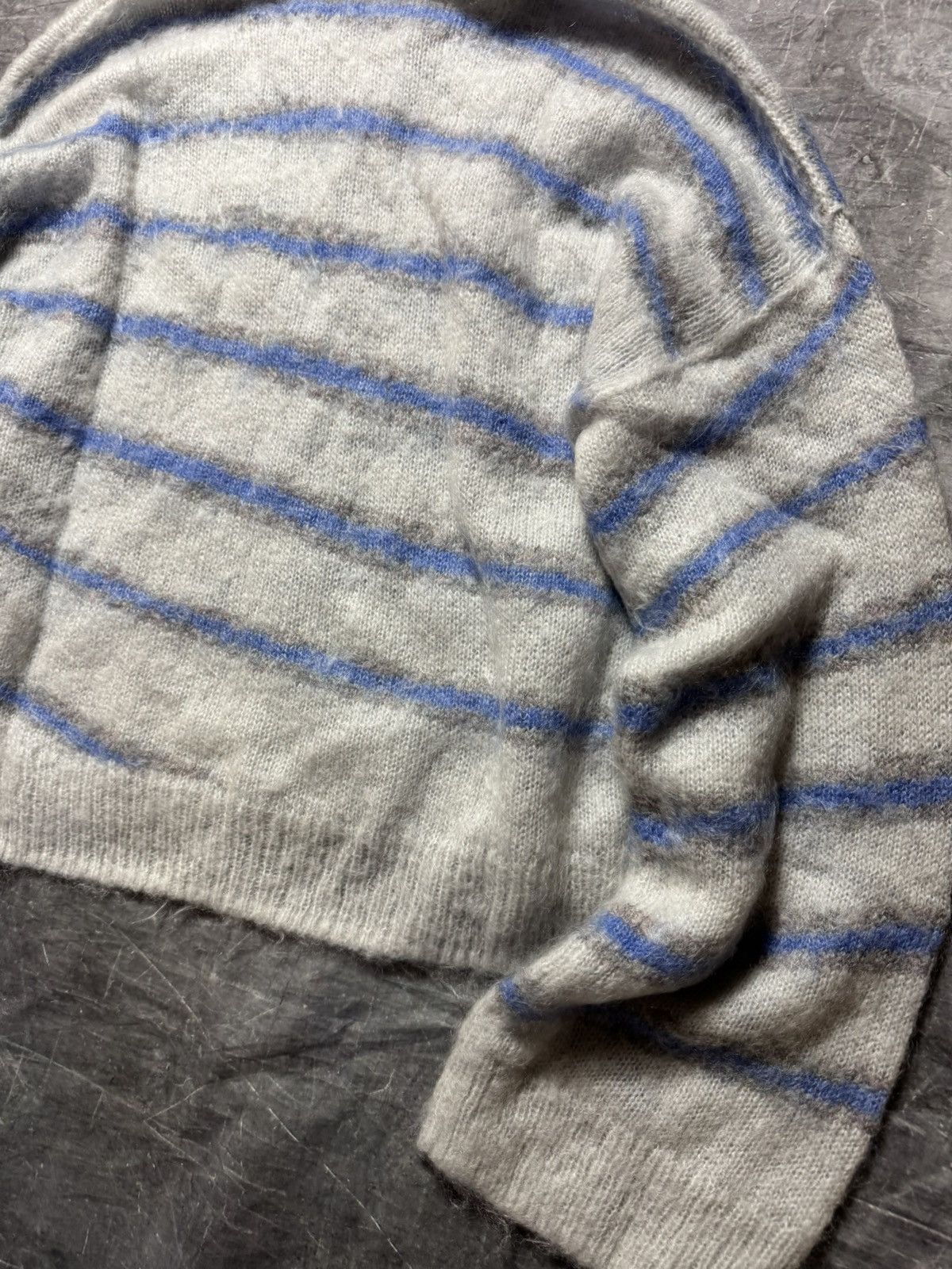 Acne Studios Acne Studios Mohair Striped Sweater Size US L / EU 52-54 / 3 - 8 Thumbnail