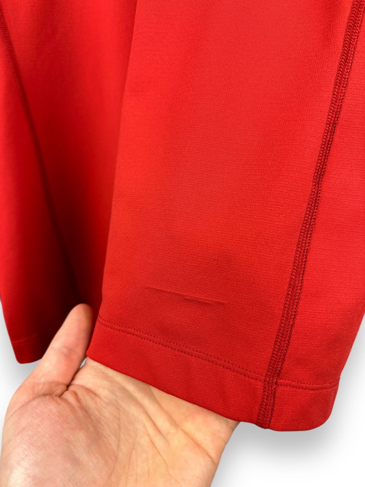 Arc'teryx Arc’teryx Phase AR Long Sleeve Thermo Shirt Red Size US L / EU 52-54 / 3 - 7 Thumbnail