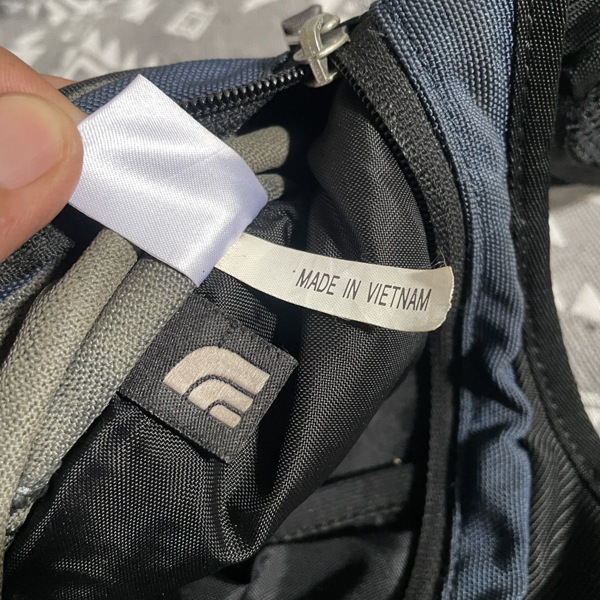 The North Face 🔥The North Face Gorpcore crossbody bag Size ONE SIZE - 14 Thumbnail