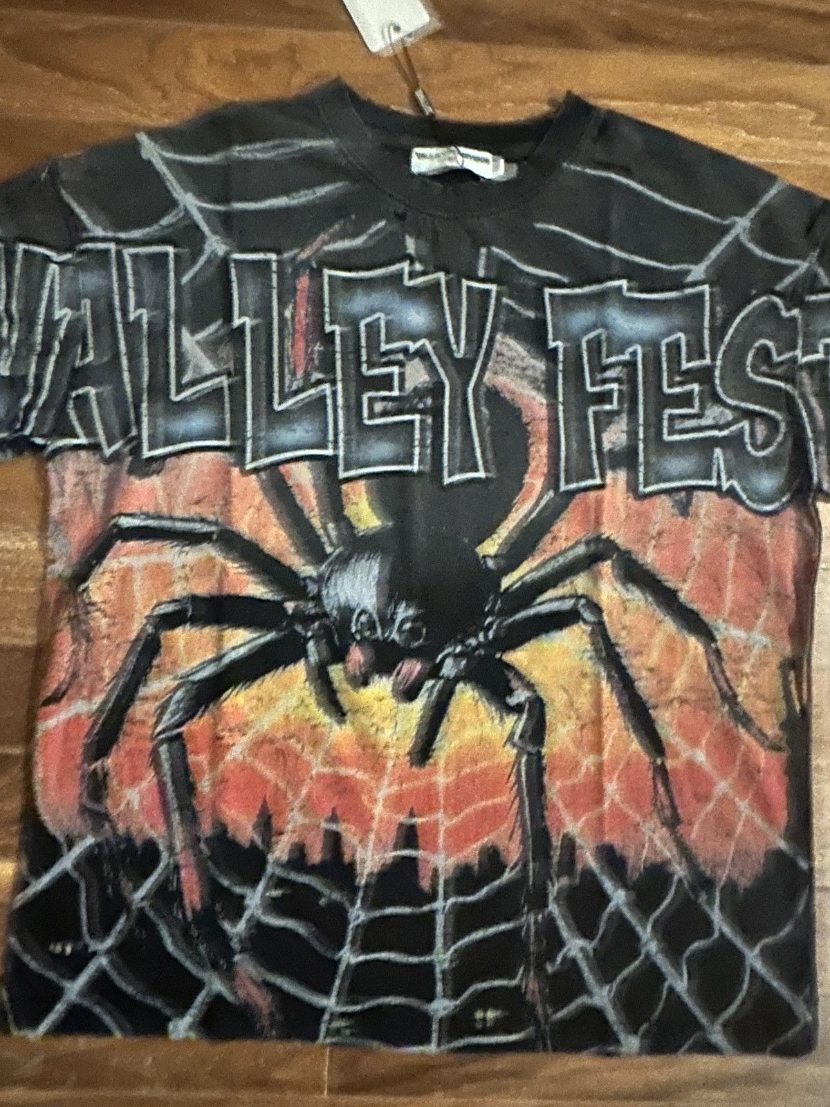 Vale Vale big widow tee valley fest Size US L / EU 52-54 / 3 - 2 Thumbnail
