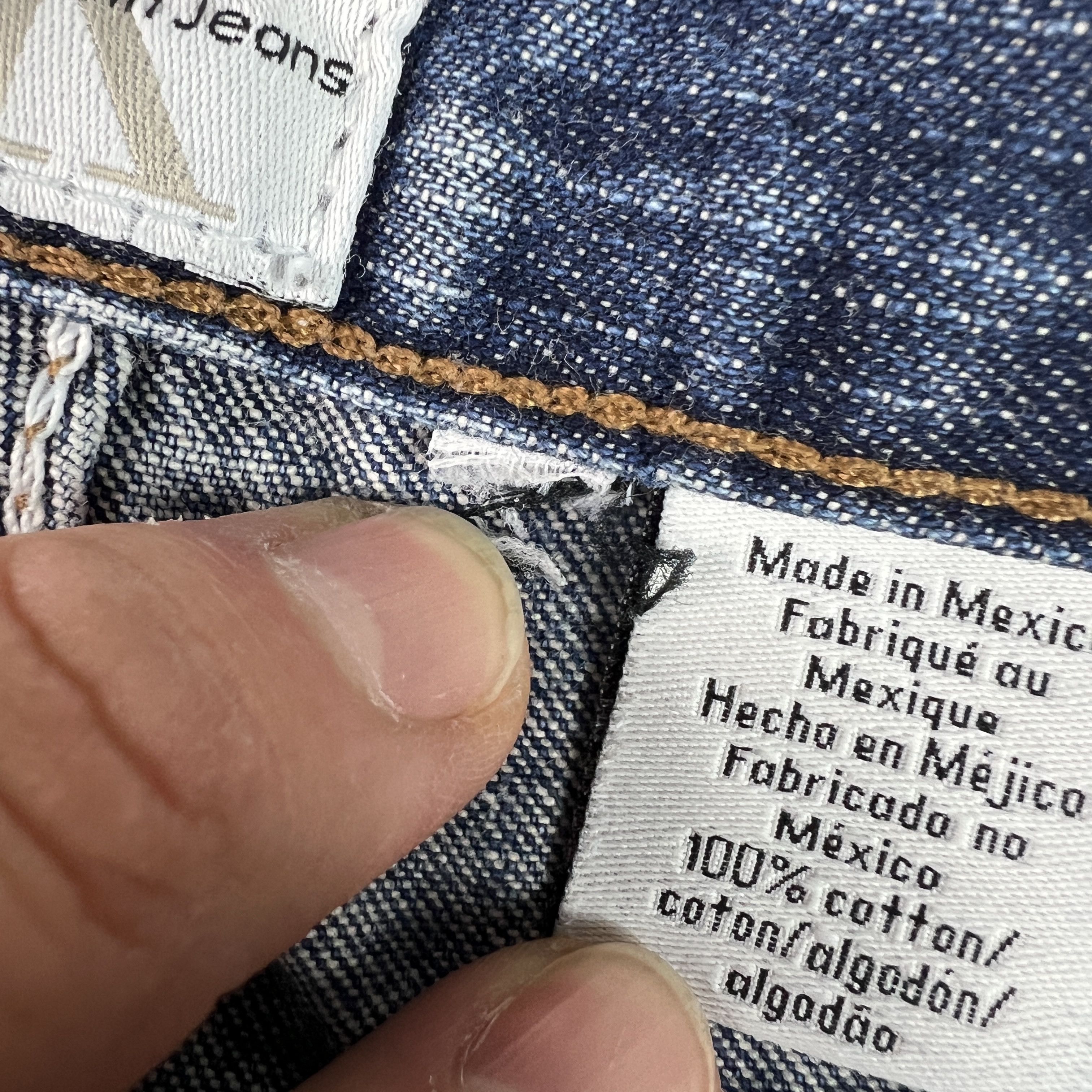 Calvin Klein Y2K Calvin Klein Shorts High Rise Blue Denim Jorts No Tags Size 34" / US 12 / IT 48 - 2 Thumbnail