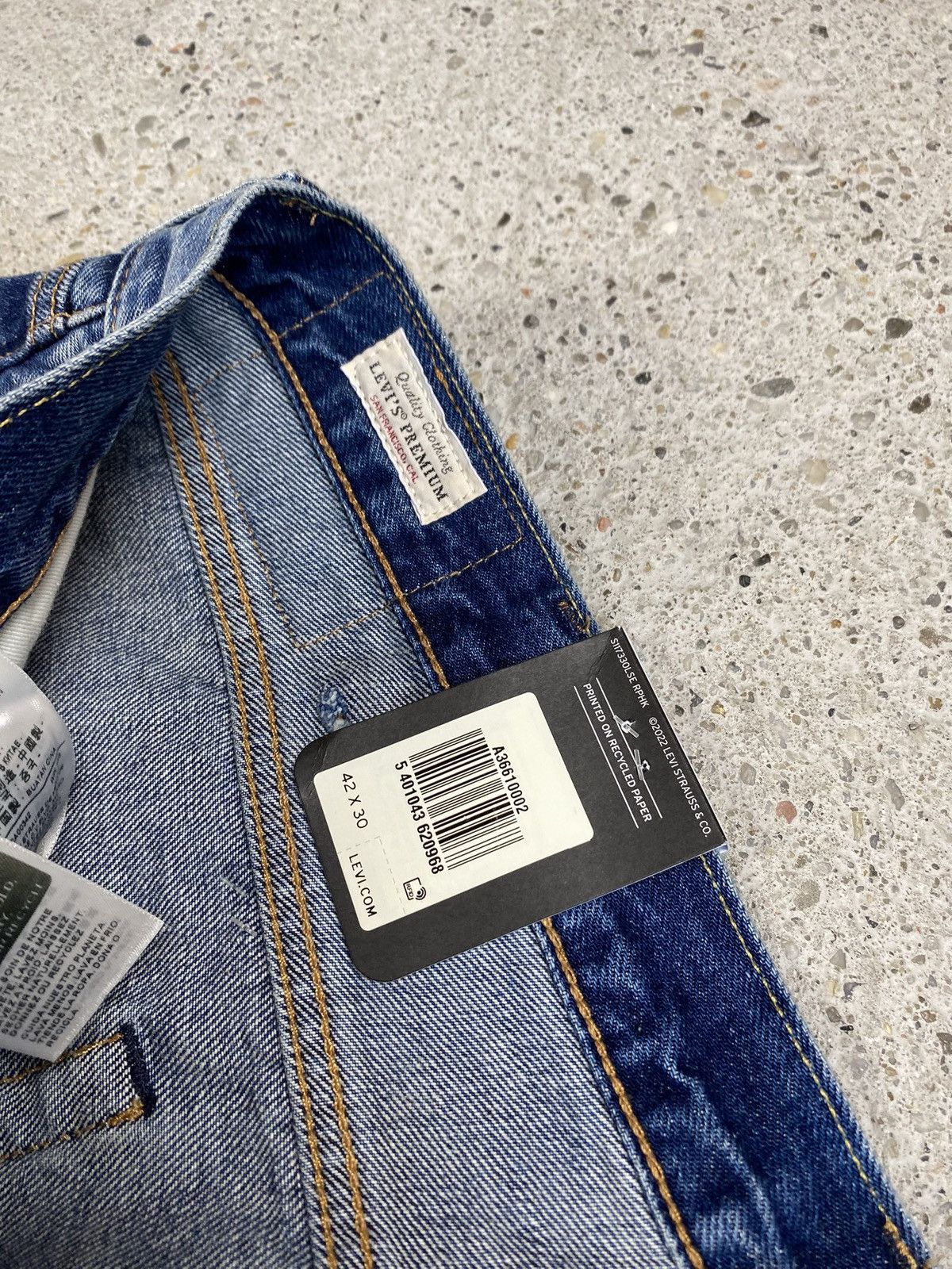 Levi's Vintage Clothing Levis 551 new with tags jeans paint trashed 1961 Size US 42 / EU 58 - 5 Thumbnail