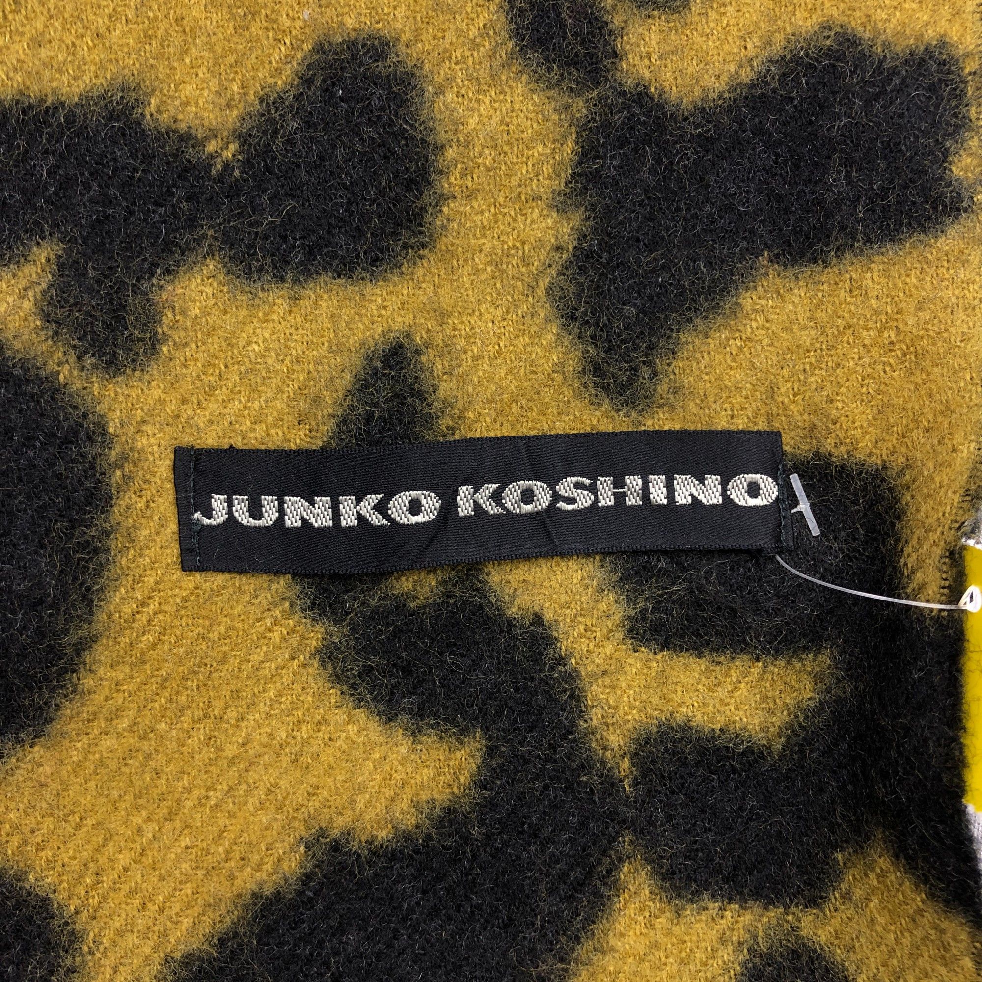 Junko Shimada Vintage Junko Koshino Scarf Muffler Wool Cashmere Scarves Size ONE SIZE - 4 Thumbnail