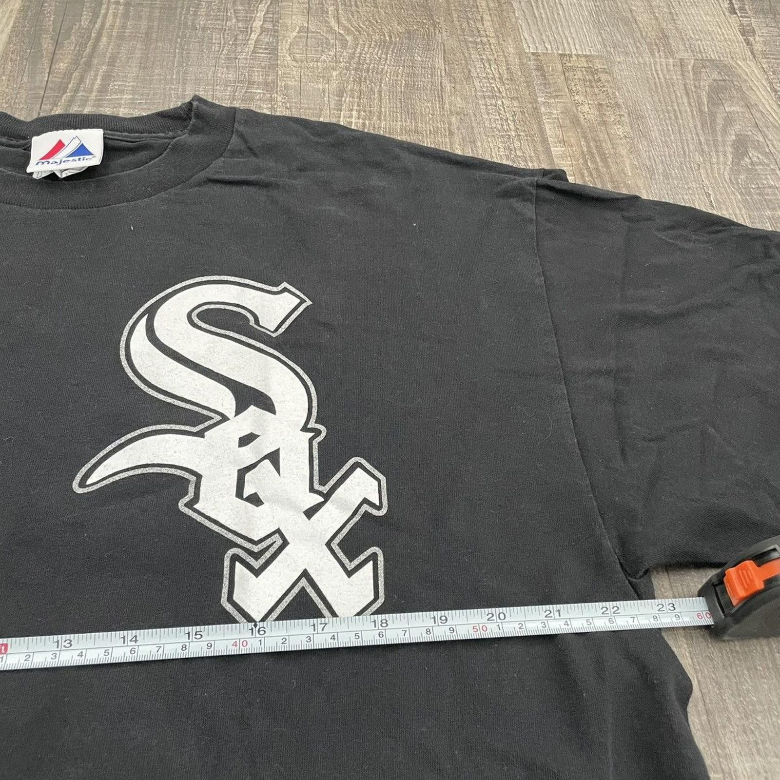 Majestic MAJESTIC • VNTG "White Sox" Tee (XL) Size US XL / EU 56 / 4 - 5 Thumbnail