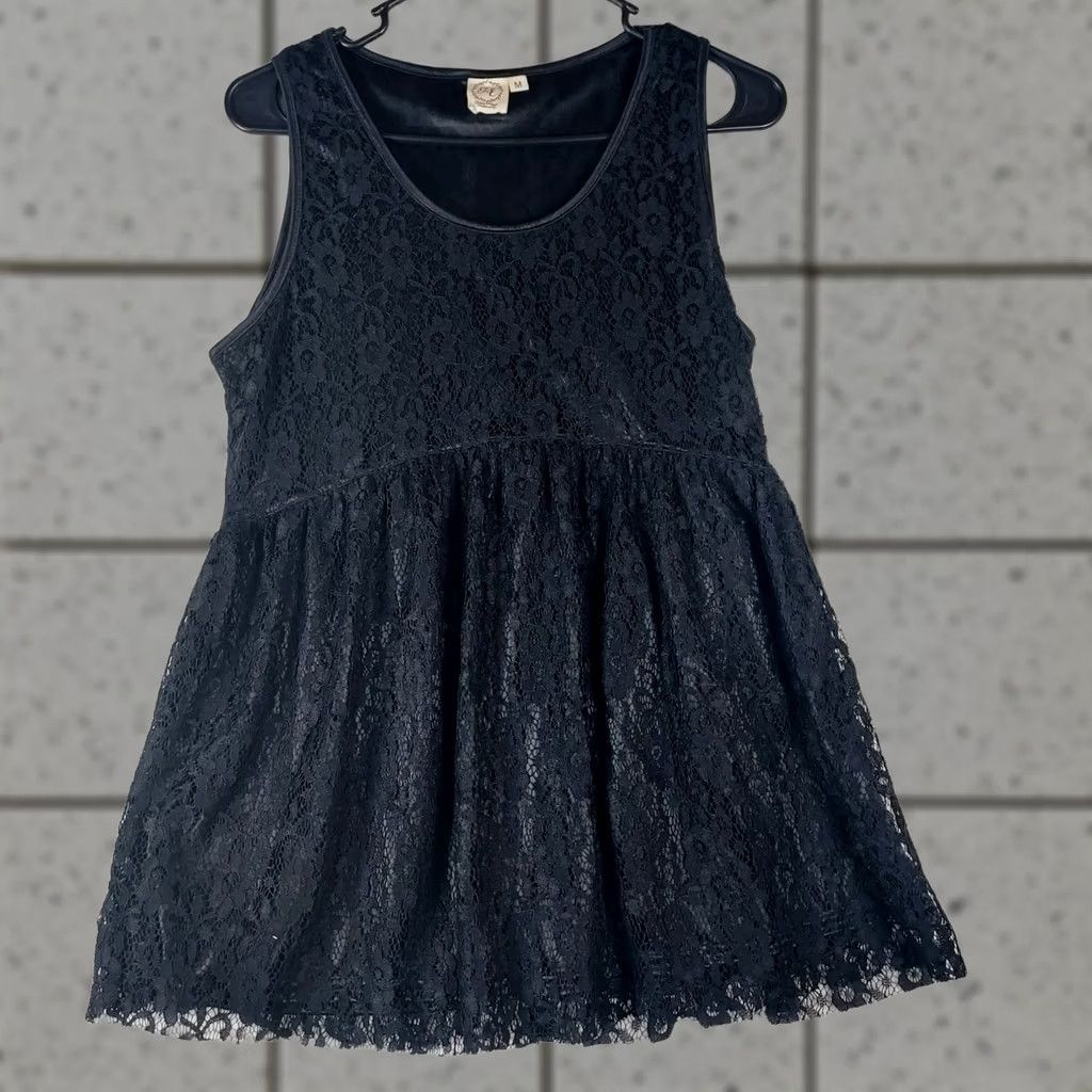 Vintage Grace & Emma Blouse Sleeveless M Black Lace Peplum Tank Top Shirt Womens Size M / US 6-8 / IT 42-44 - 1 Thumbnail