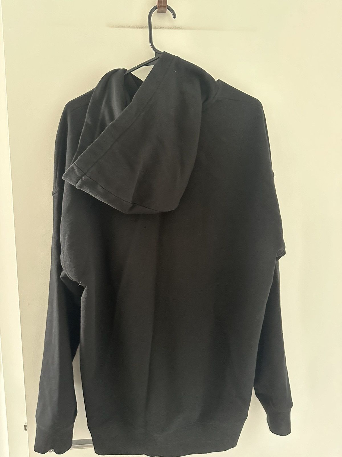 Givenchy Givenchy Paris Logo Print Black Hoodie For Men Size US L / EU 52-54 / 3 - 3 Thumbnail
