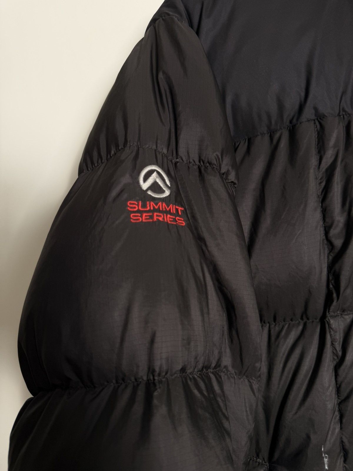 The North Face The North Face Jacket Puffer Black – Size L Summit Series Size US L / EU 52-54 / 3 - 5 Thumbnail