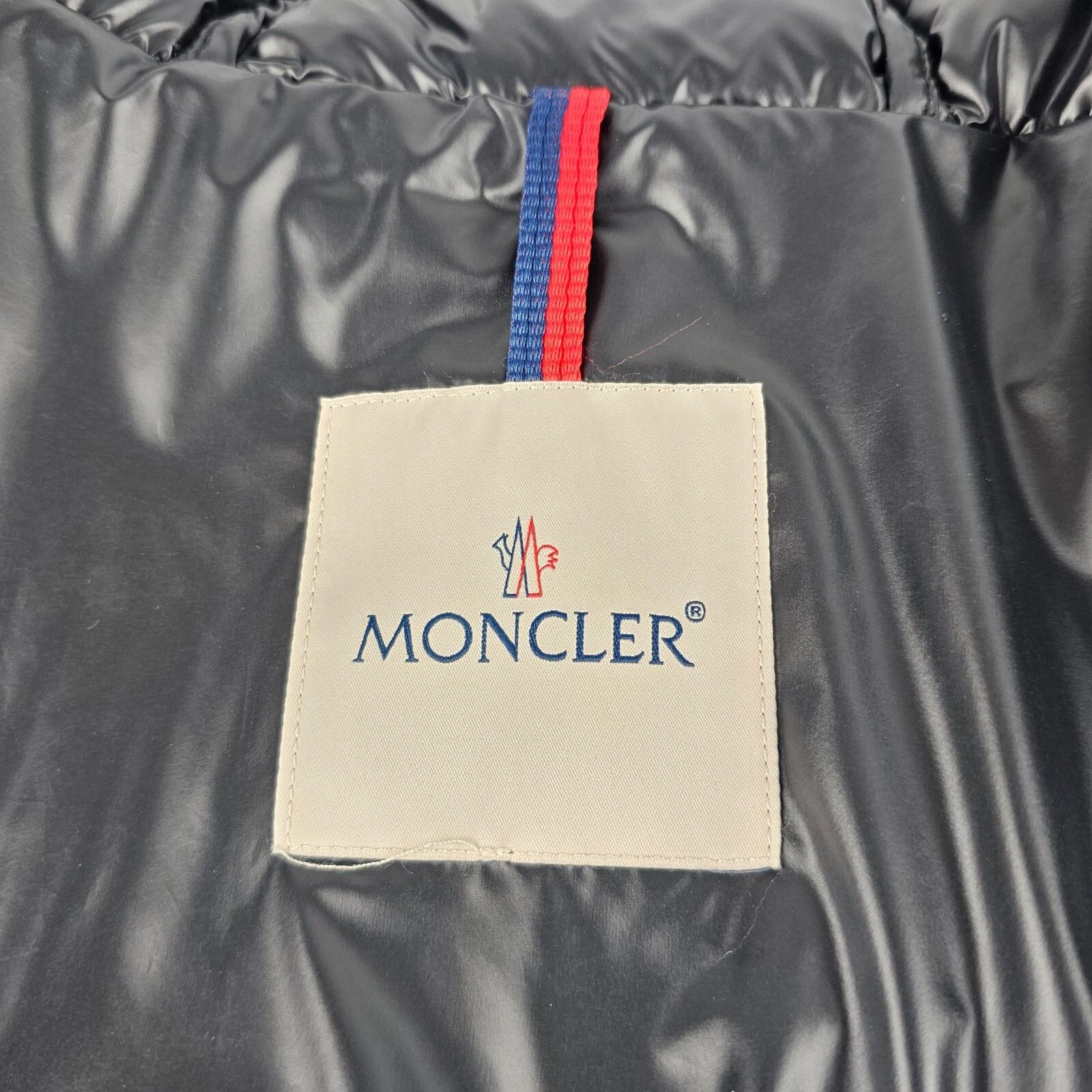 Moncler MONCLER Glarey Men's Black Down Jacket New size 0 Size US XS / EU 42 / 0 - 13 Thumbnail