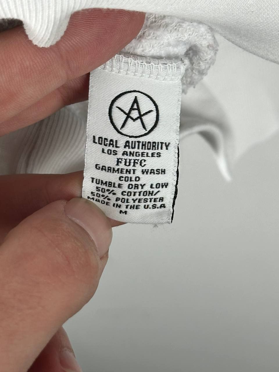 Local Authority Local Authority Bel Air Bunny FUFC Rare White Sweatshirt Size US M / EU 48-50 / 2 - 11 Thumbnail