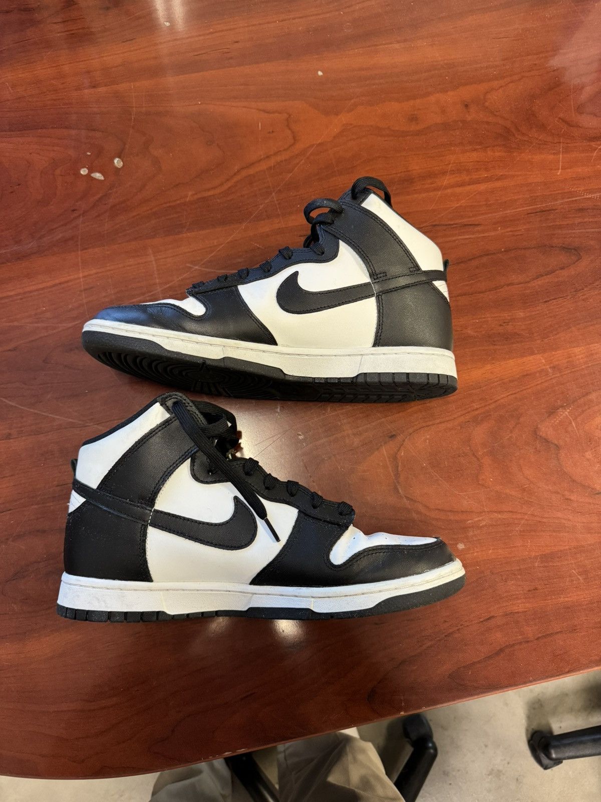 Nike Hightop nike panda dunks Size US 11 / EU 44 - 7 Thumbnail
