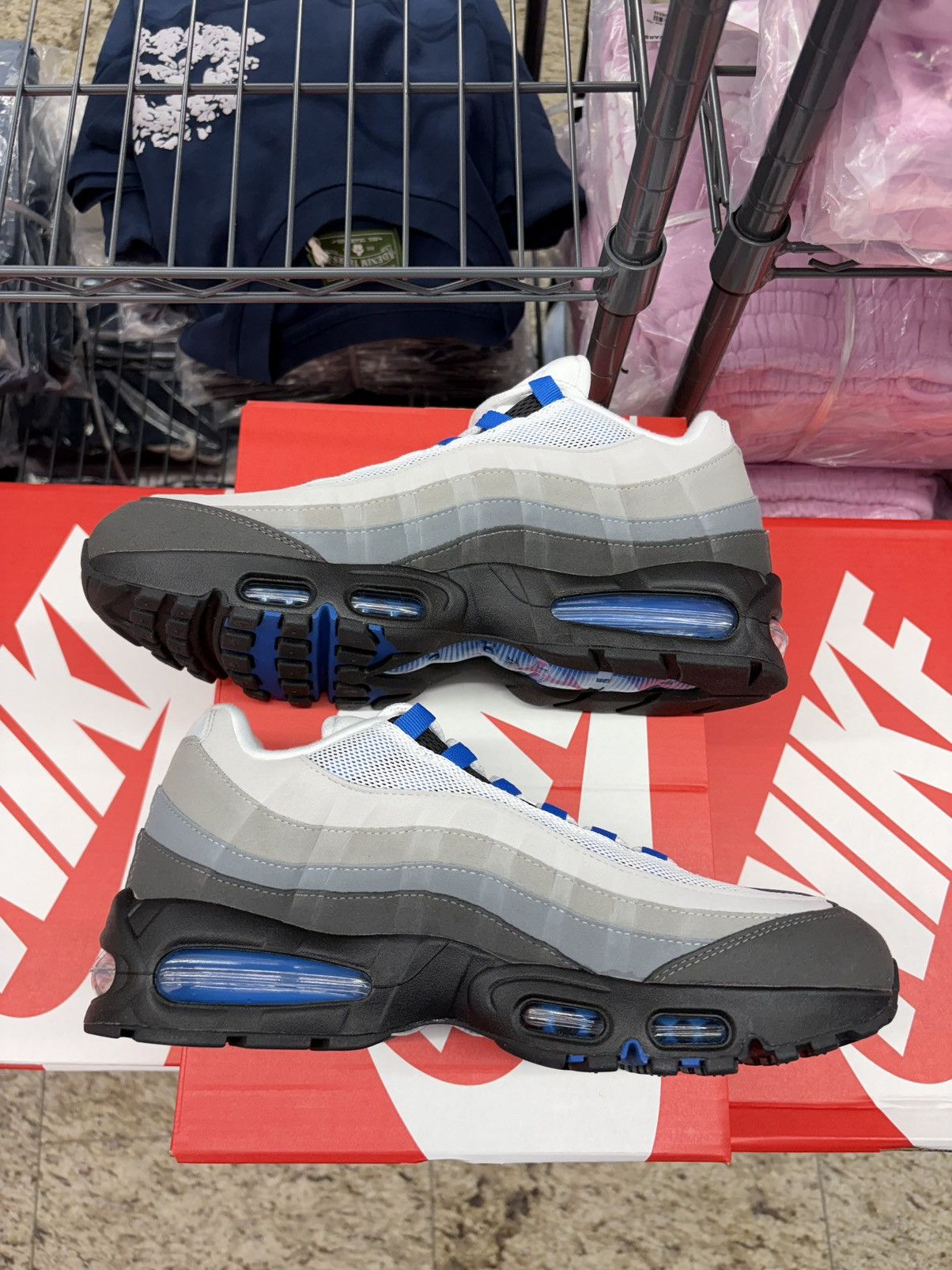 Nike Air Max 95 Blue Size US 10.5 / EU 43-44 - 3 Thumbnail