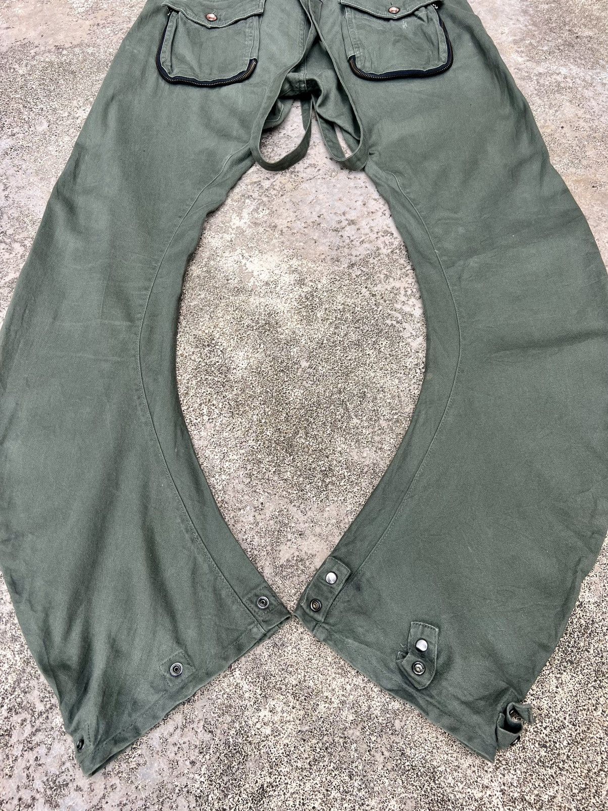 If Six Was Nine × Japanese Brand × PPFM VINTAGE PPFM BONDAGE CARGO PANTS Size US 33 - 14 Thumbnail