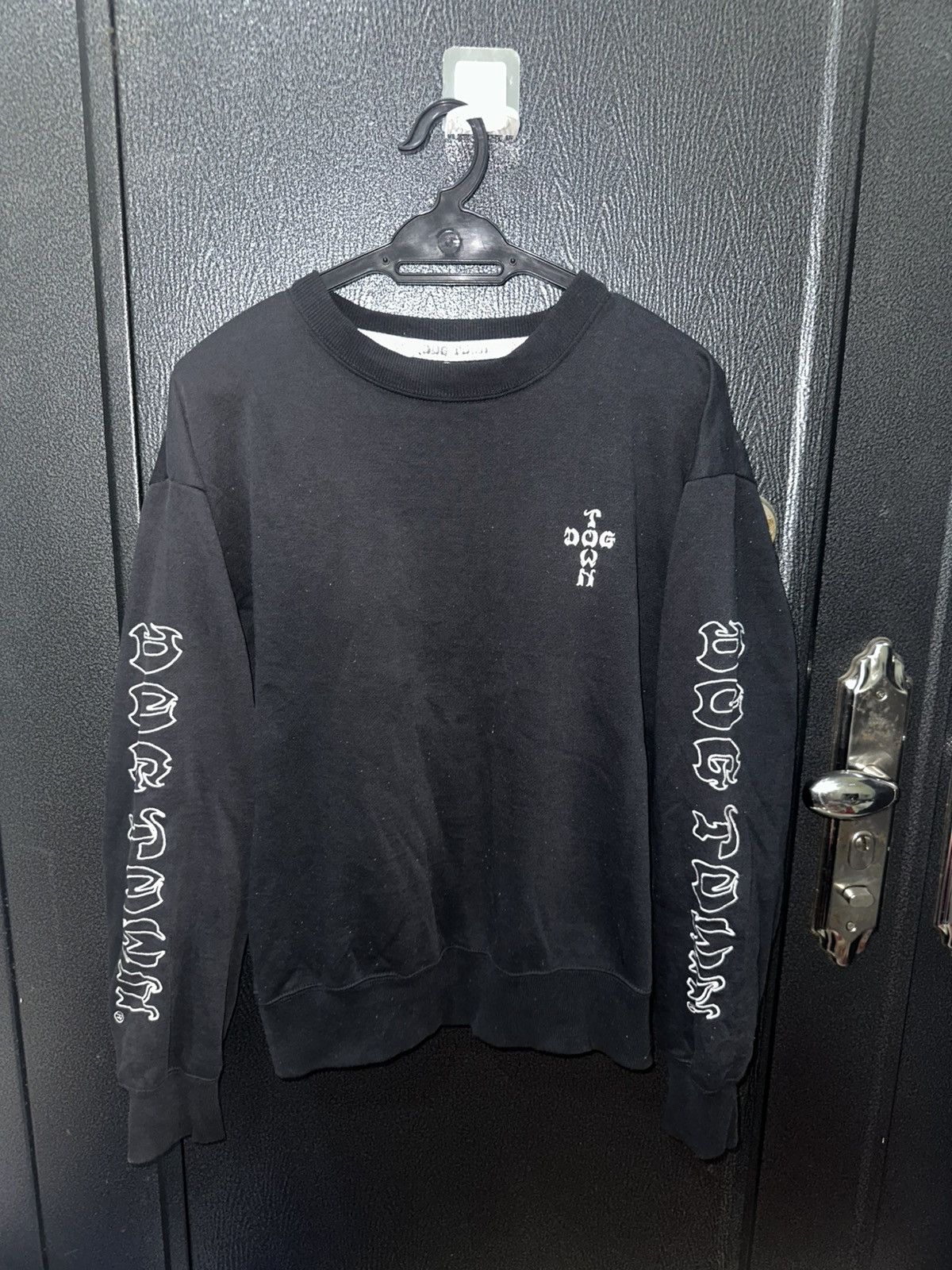 Dogtown Vintage Dogtown Black Dragon Spell Out Sweatshirt Size US L / EU 52-54 / 3 - 1 Thumbnail