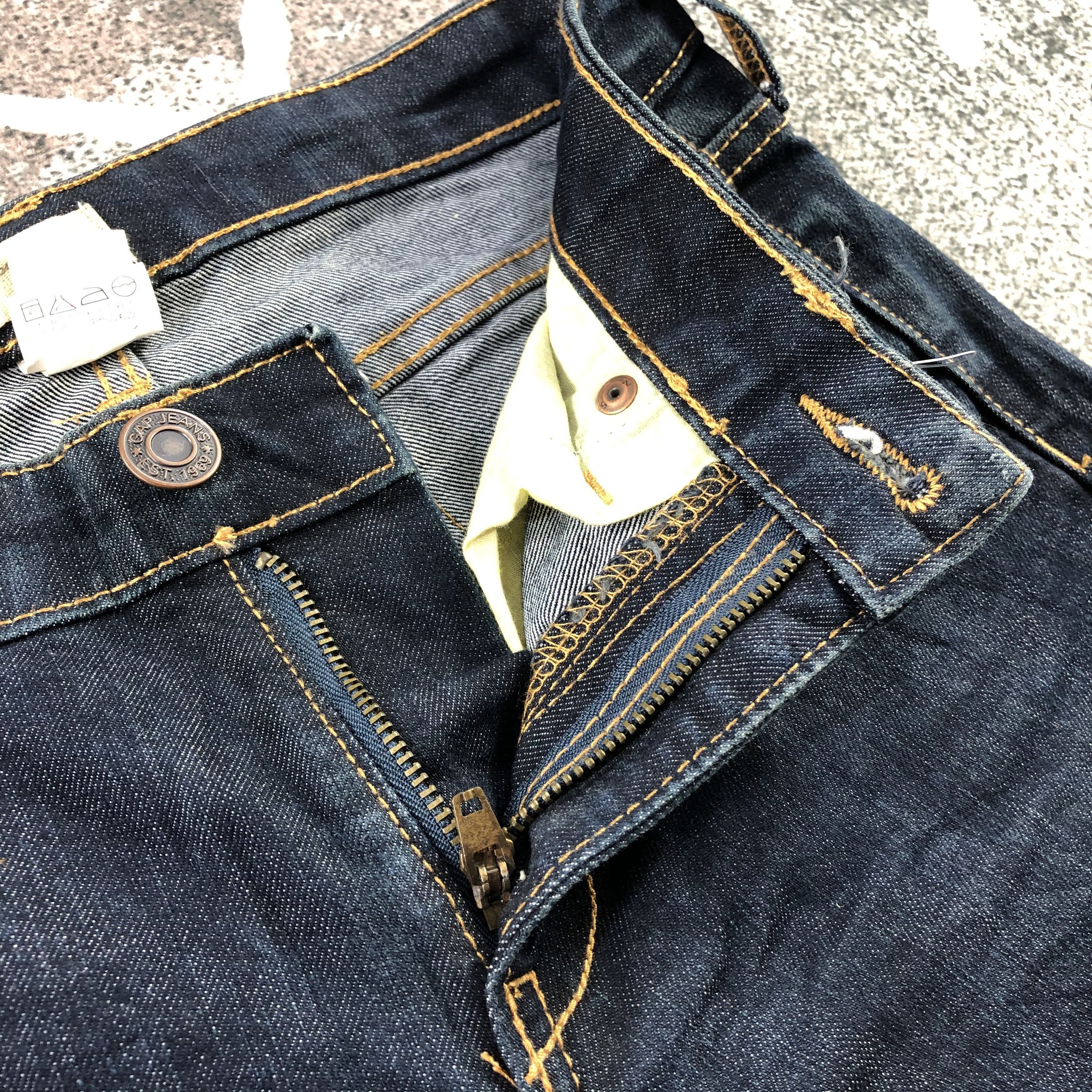 Gap Gap Jeans Dark Blue Flare Denim KJ1278 Size US 29 - 6 Thumbnail