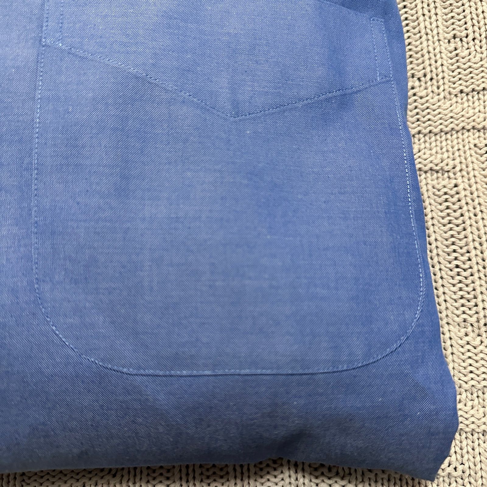 Brooks Brothers Brooks Brothers solid blue traditional fit button down Size US XL / EU 56 / 4 - 4 Thumbnail
