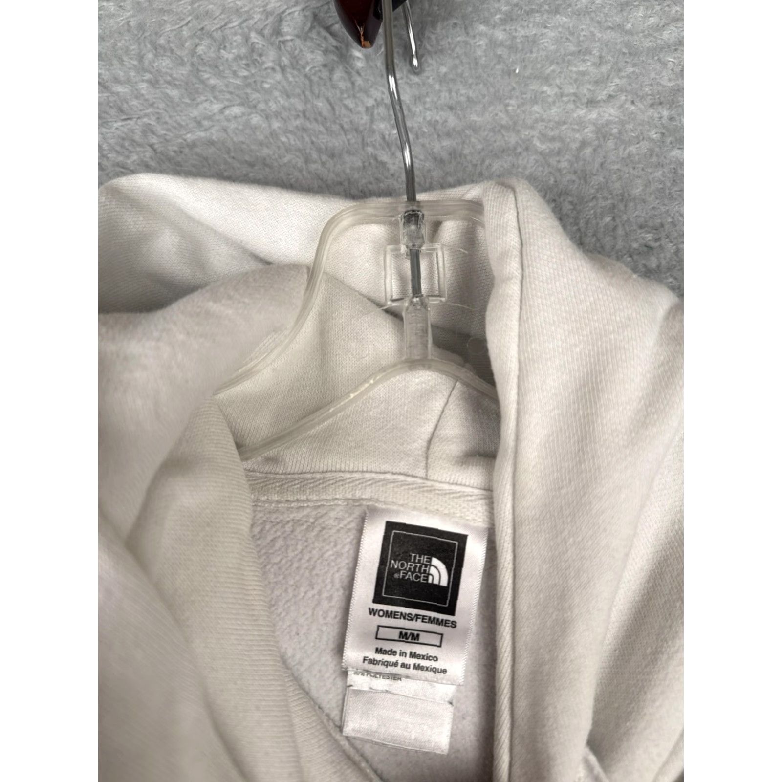 The North Face The North Face Hoodie Sweatshirt Womens M White Pink Ribbon Breast Cancer Logo Kangaroo Pocket Pullover Crew Neck Fleece Casual Size M / US 6-8 / IT 42-44 - 7 Thumbnail