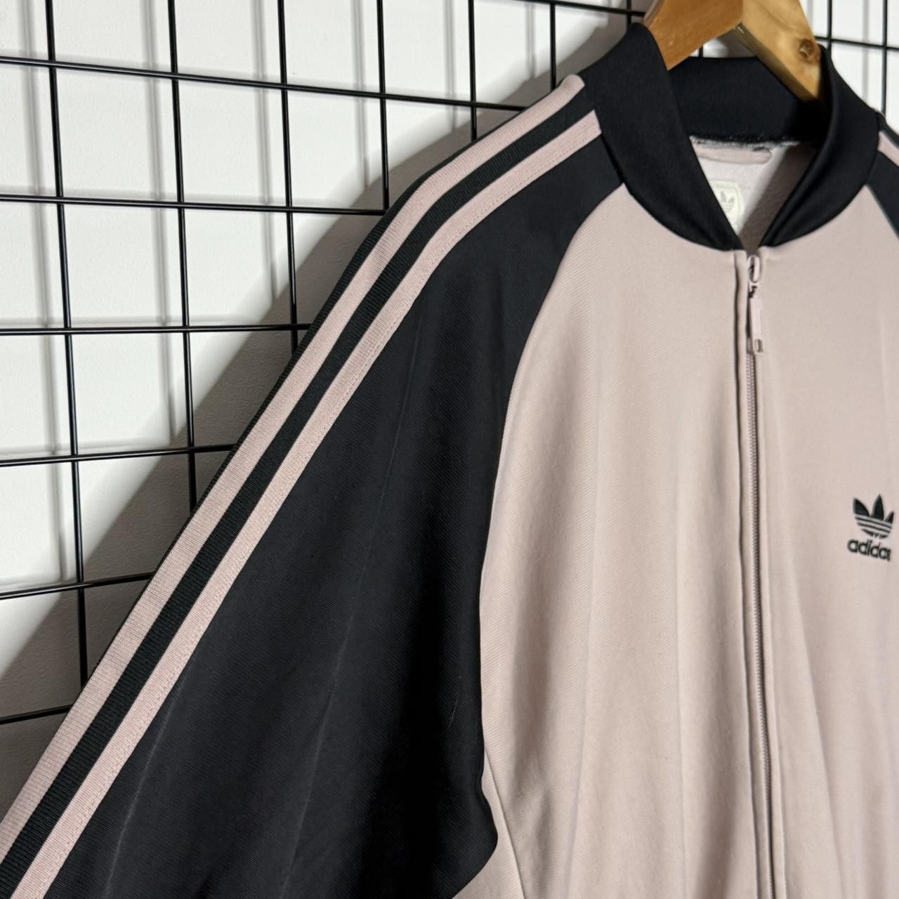 Adidas Adidas Vintage 90 3 Stripes Zip Up Sweatshirt Nylon Size US L / EU 52-54 / 3 - 4 Thumbnail
