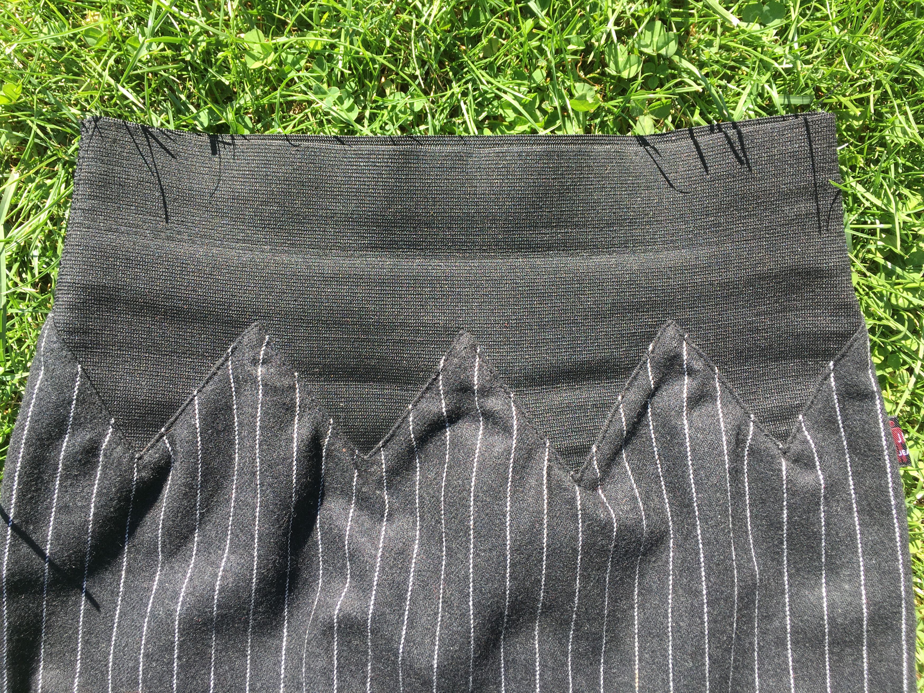 Jean Paul Gaultier Jean Paul Gaultier Pencil Formal Striped Wool Midi SKIRT Size 28" / US 6 / IT 42 - 9 Thumbnail