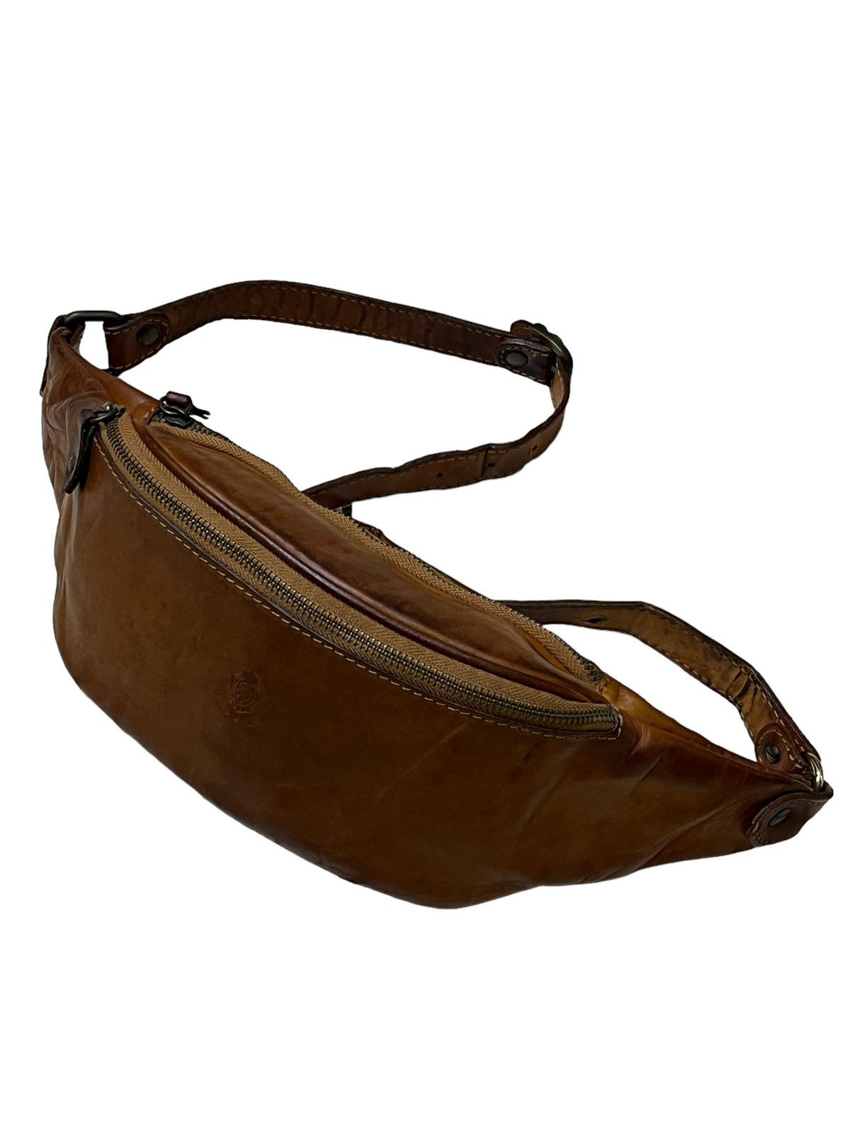 Genuine Leather VINTAGE I MEDICI FANNY PACK/WAIST BAG GENUINE LEATHER Size ONE SIZE - 2 Thumbnail