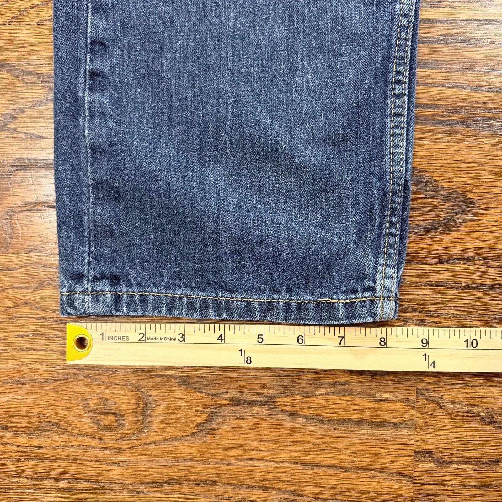 Levi's Levi's 505 Reg Fit Jeans Mens 38x32 Med Wash Straight Leg Size US 38 / EU 54 - 7 Thumbnail