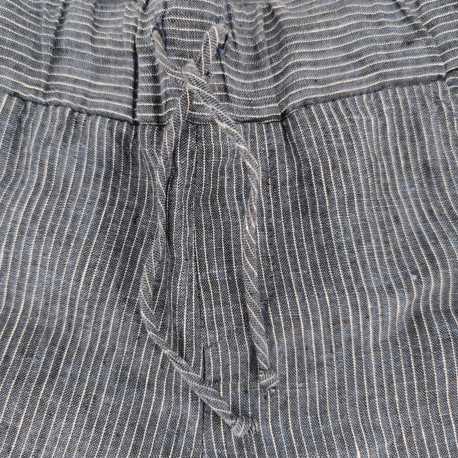 Krisa NWT Revolve Krisa Blue Chambray Crewcut Linen Shorts -Size S Size 28" / US 6 / IT 42 - 12 Thumbnail