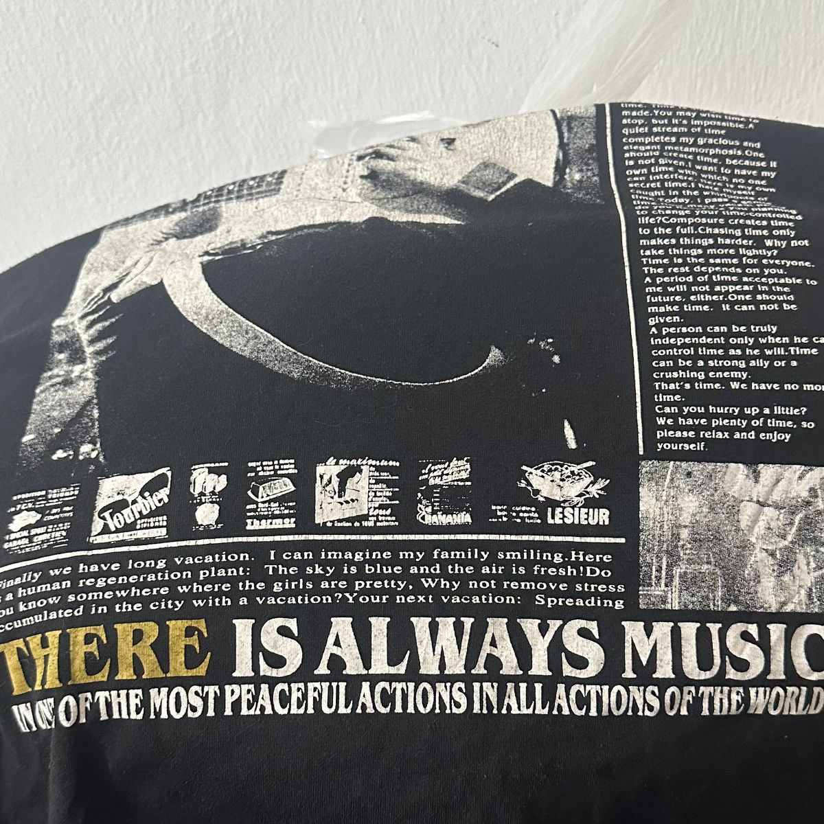 Band Tees × Japanese Brand Poem of life Without music tee punk rock paper skin Size US M / EU 48-50 / 2 - 5 Thumbnail