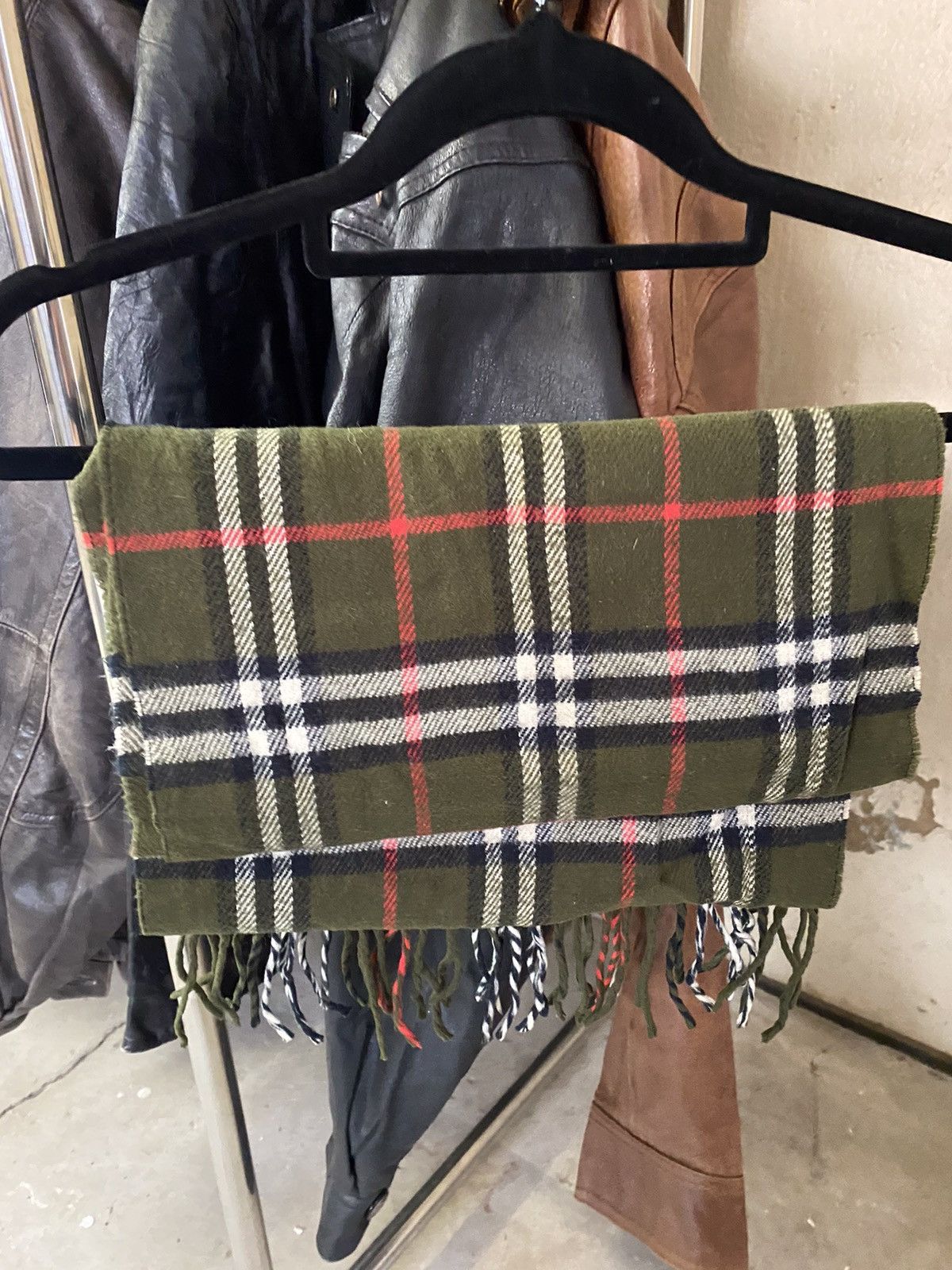 Other Leather bomber jacket paired with free Burberry scarf Size US L / EU 52-54 / 3 - 7 Thumbnail