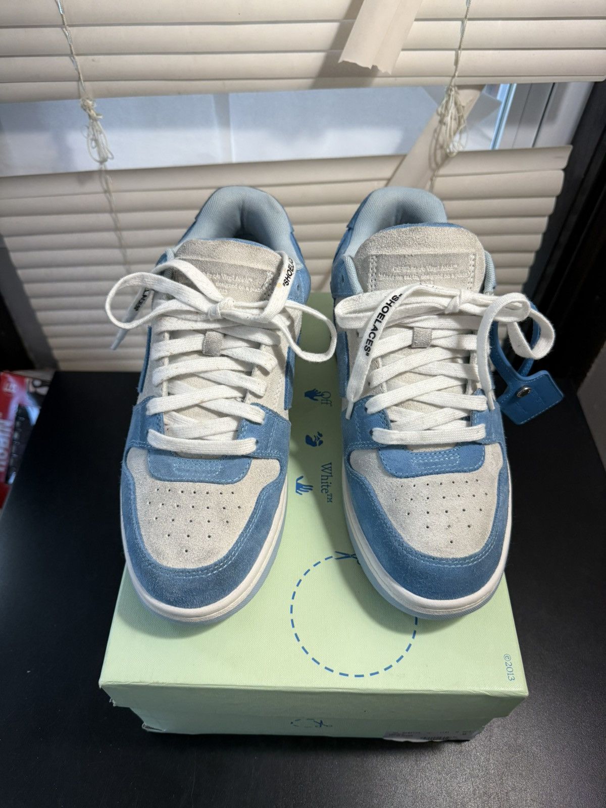 Off-White Out of Office Light Blue Size 40/ 7 US