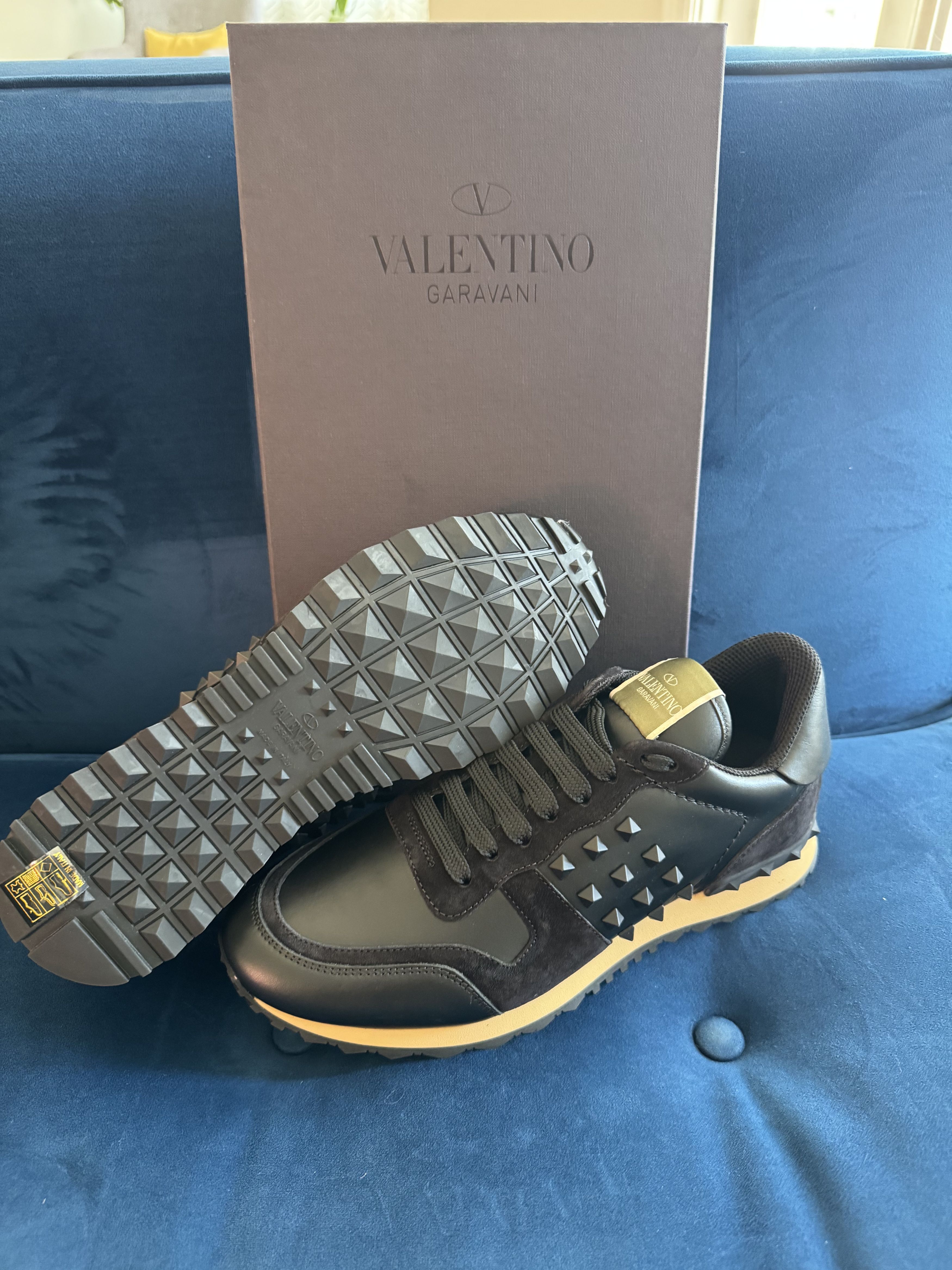 Valentino Rockstud Rockrunner Size US 8 / EU 41 - 1 Thumbnail