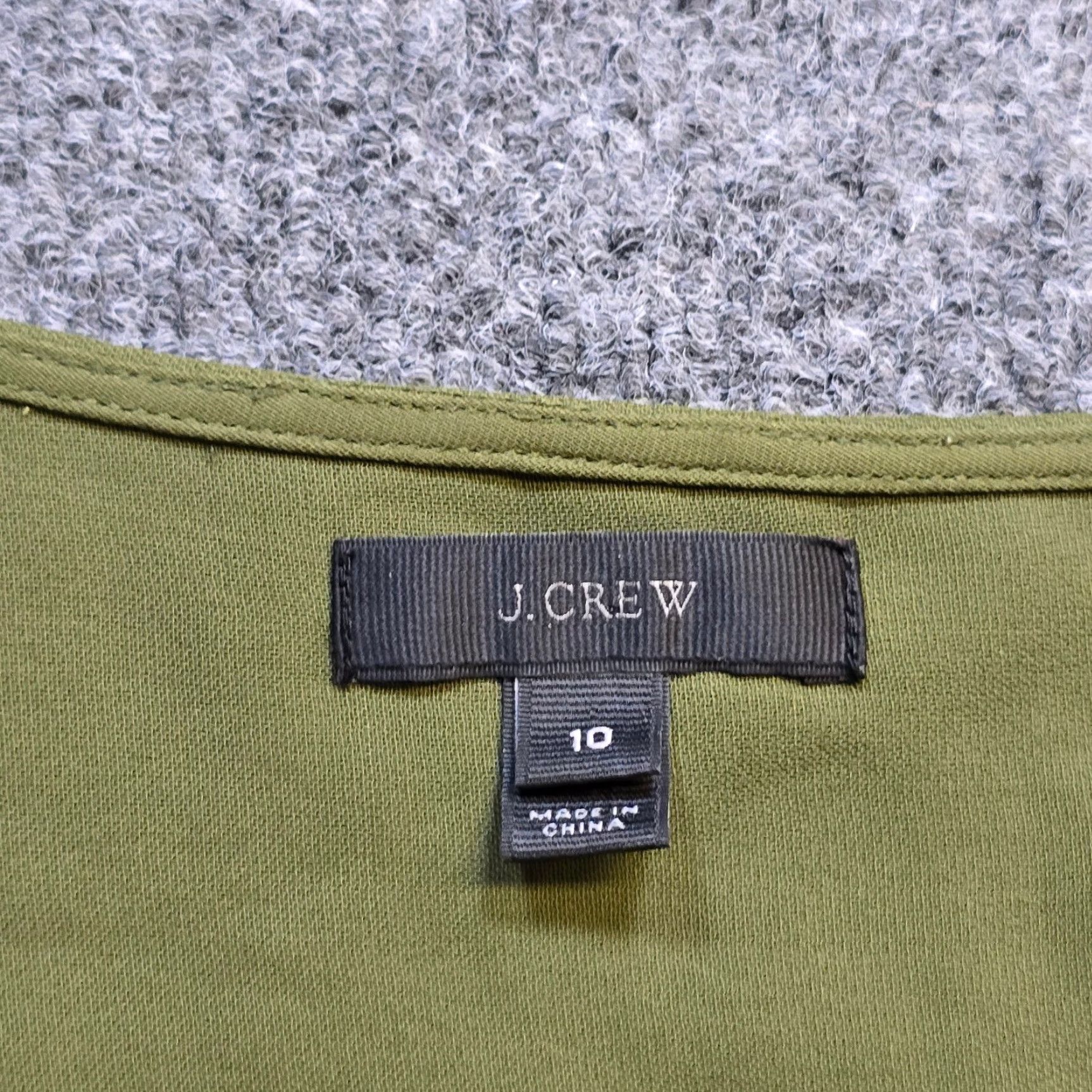 J.Crew J.CREW Blouse Shirt Womens 10 Green Long Sleeve Round Neck Career Holiday Regular Fit Size L / US 10 / IT 46 - 3 Thumbnail