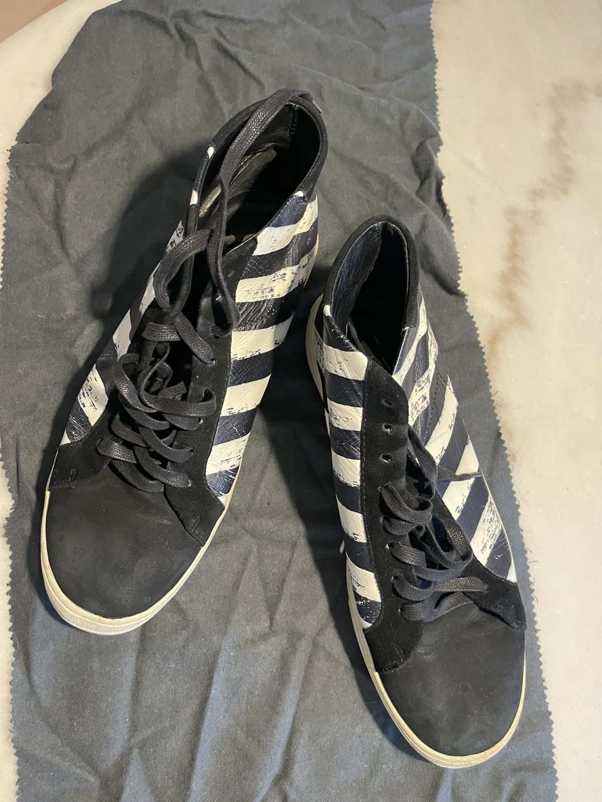 Off-White Off white mens high top sneakers 43 Size US 9.5 / EU 42-43 - 5 Thumbnail