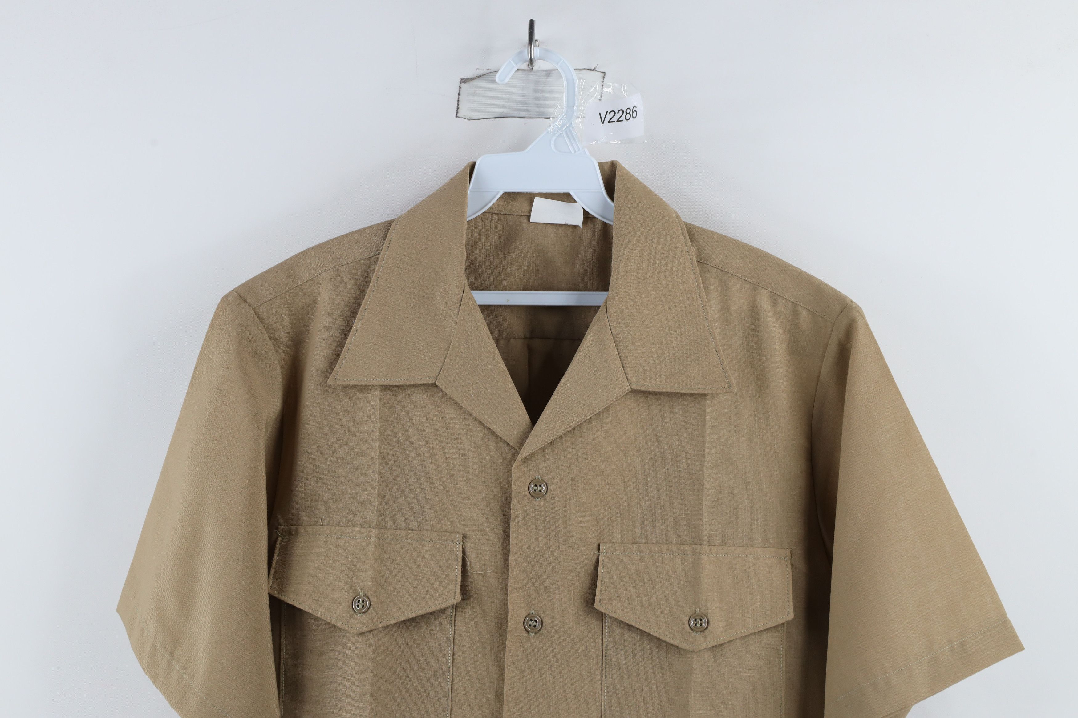 Vintage Vintage 90s Military Short Sleeve Field Button Shirt Khaki Size US M / EU 48-50 / 2 - 2 Thumbnail