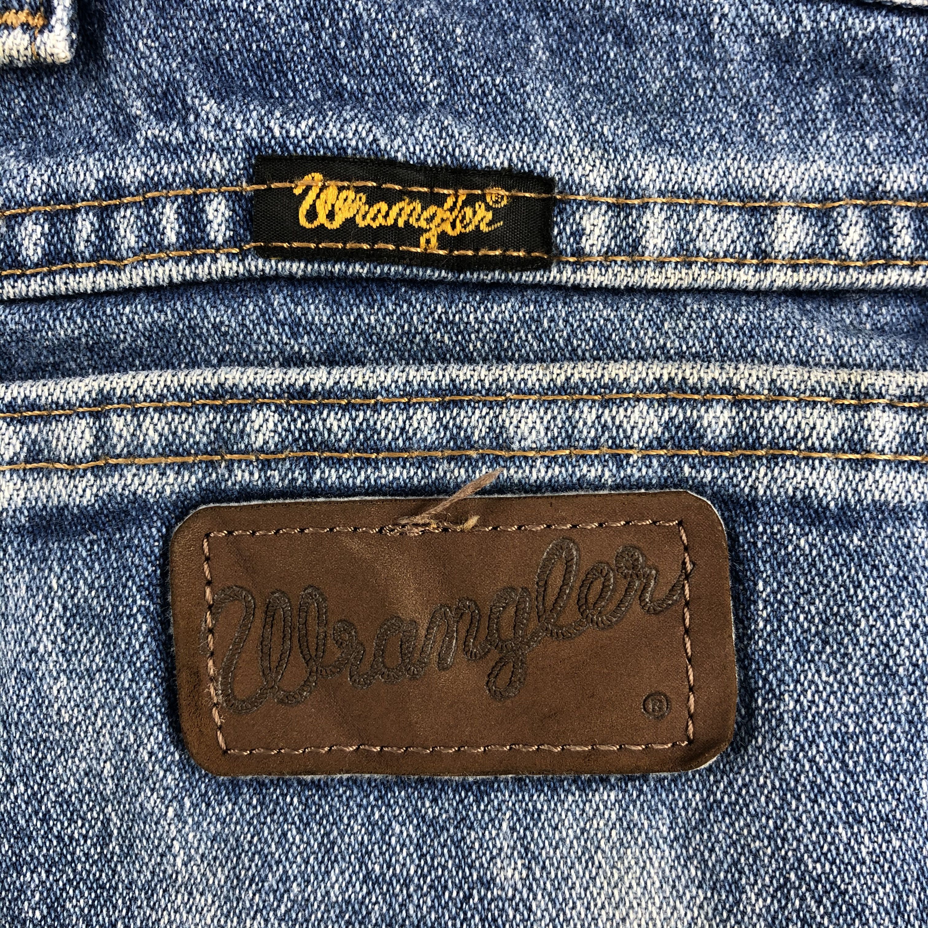 Vintage Vintage Blue Wash Wrangler Jeans-J1492 Size US 39 - 5 Thumbnail